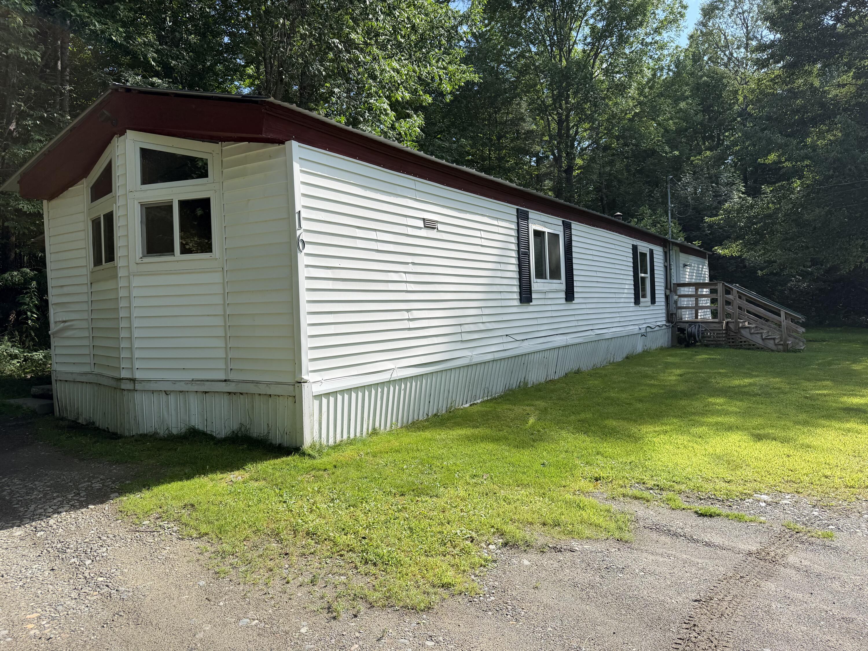 16 Craig Lane, Sangerville, ME 04479 IMG_5252