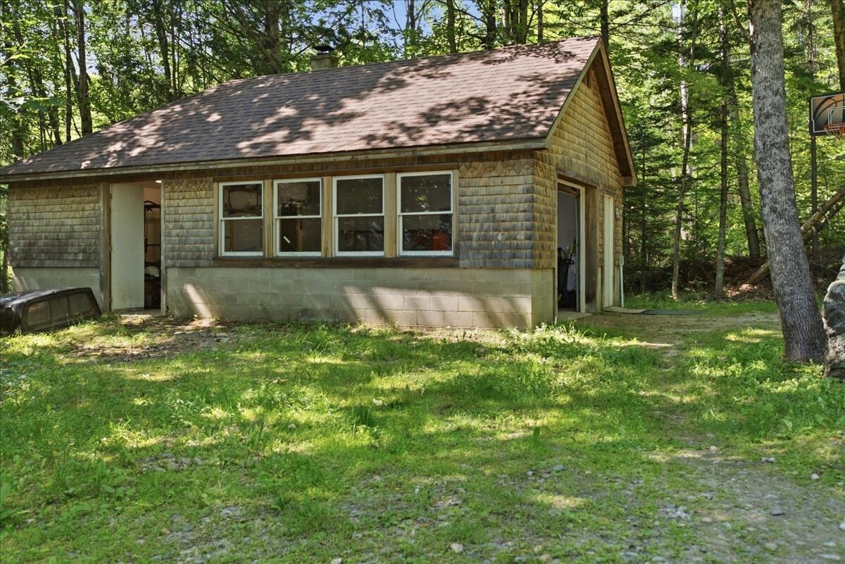 24 Bradeen Road, Sumner, ME 04292 26-DSC04642