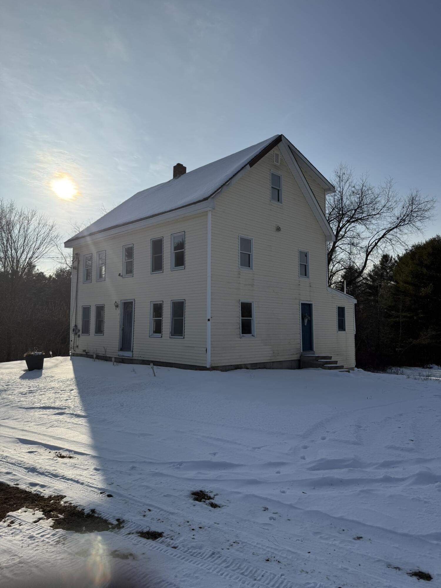 17 Walker Road, Mechanic Falls, ME, 04256