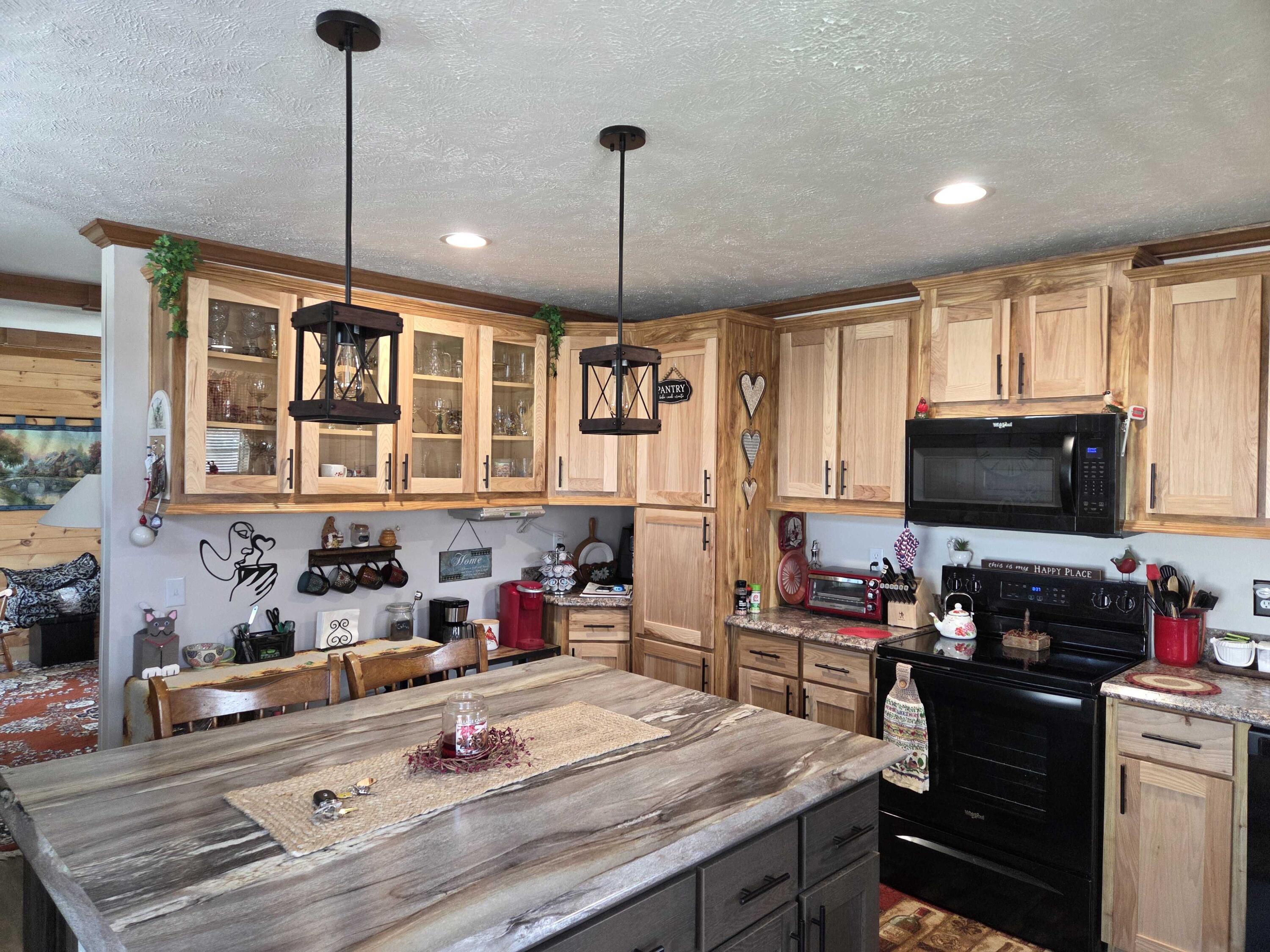 5 Colonial Drive, Lisbon, ME, 04252