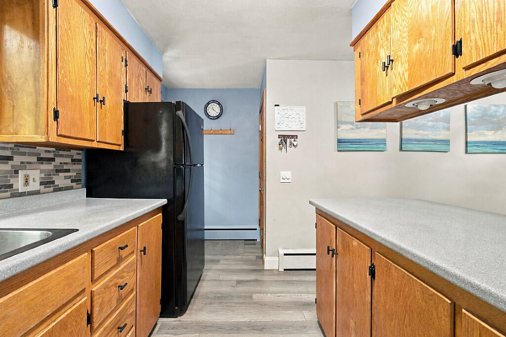 14 Windsor Terrace, Farmingdale, ME 04344 25_BP5A5719_DxO_mls