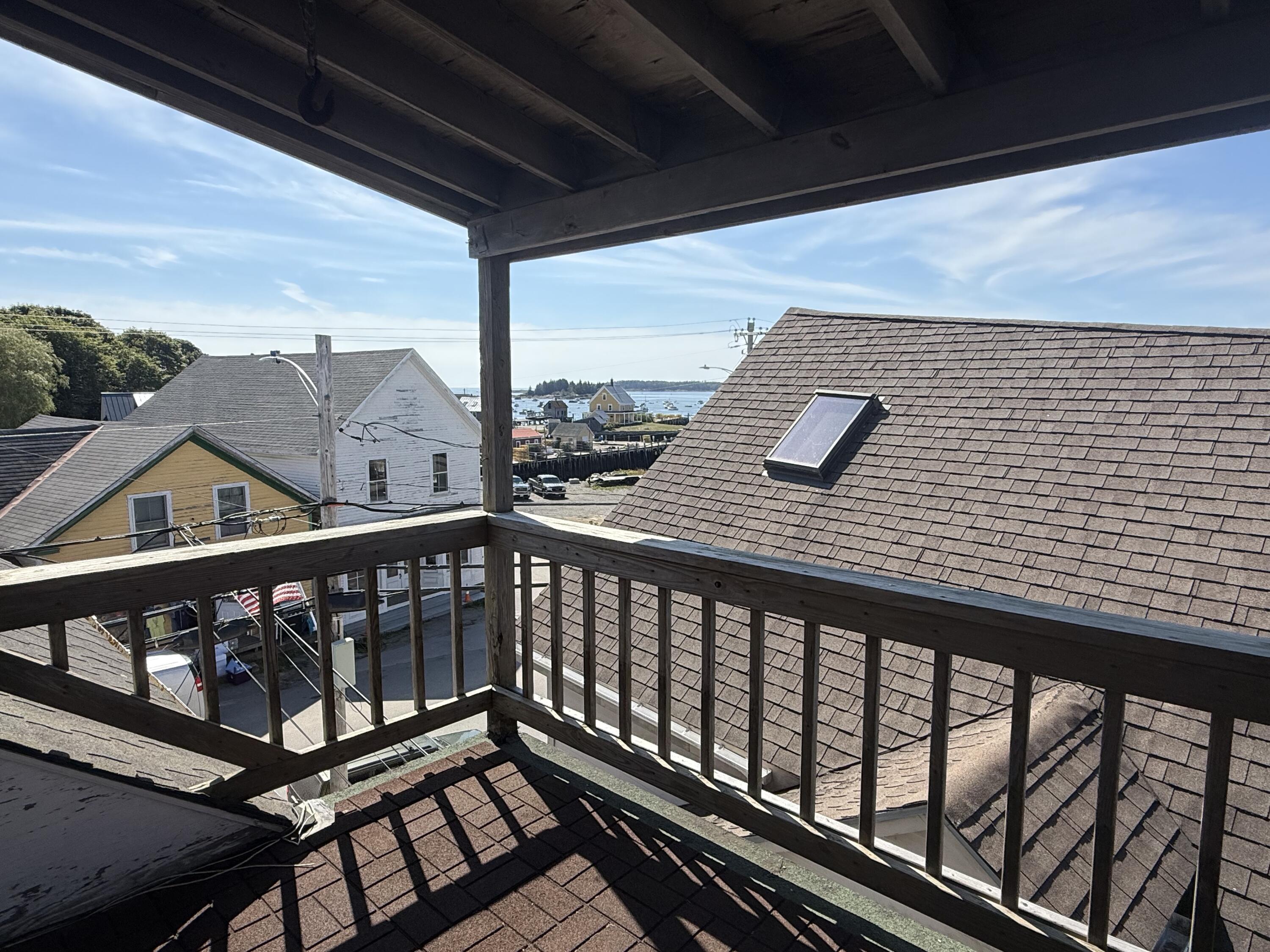 64 Main Street, Vinalhaven, ME, 04863