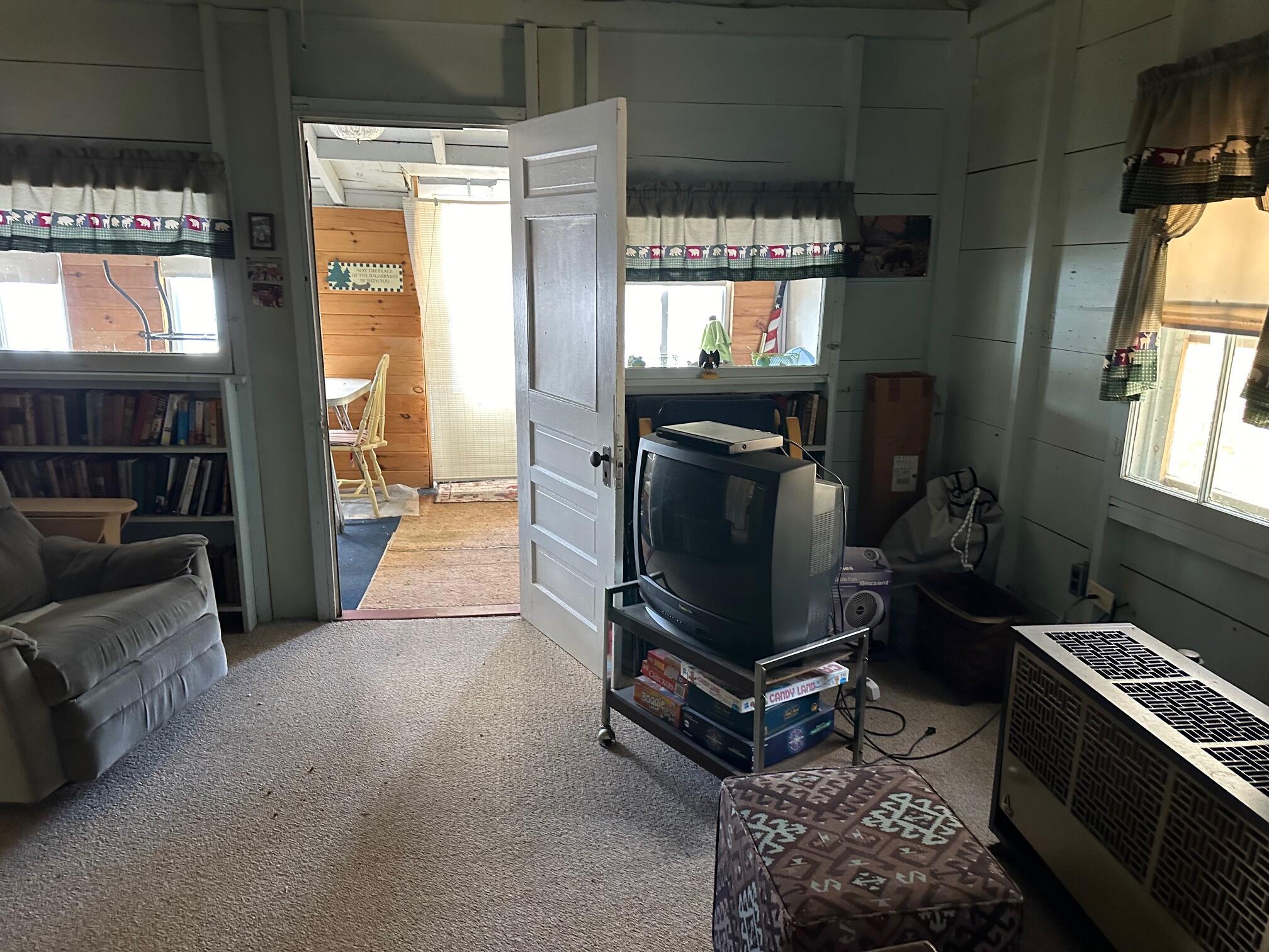 5 Appache Lane