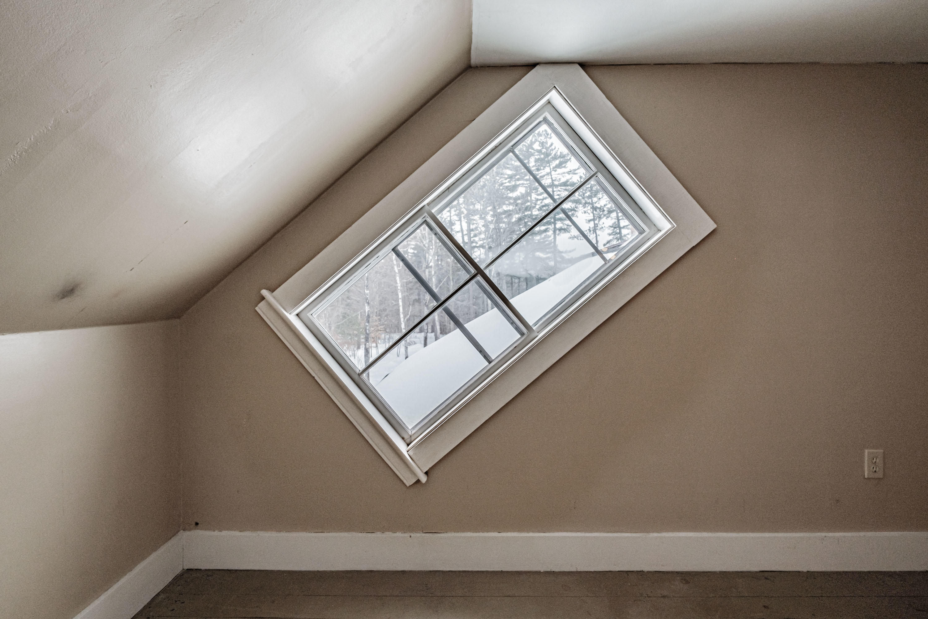 21 Pleasant Road, Greenwood, ME, 04255-3033