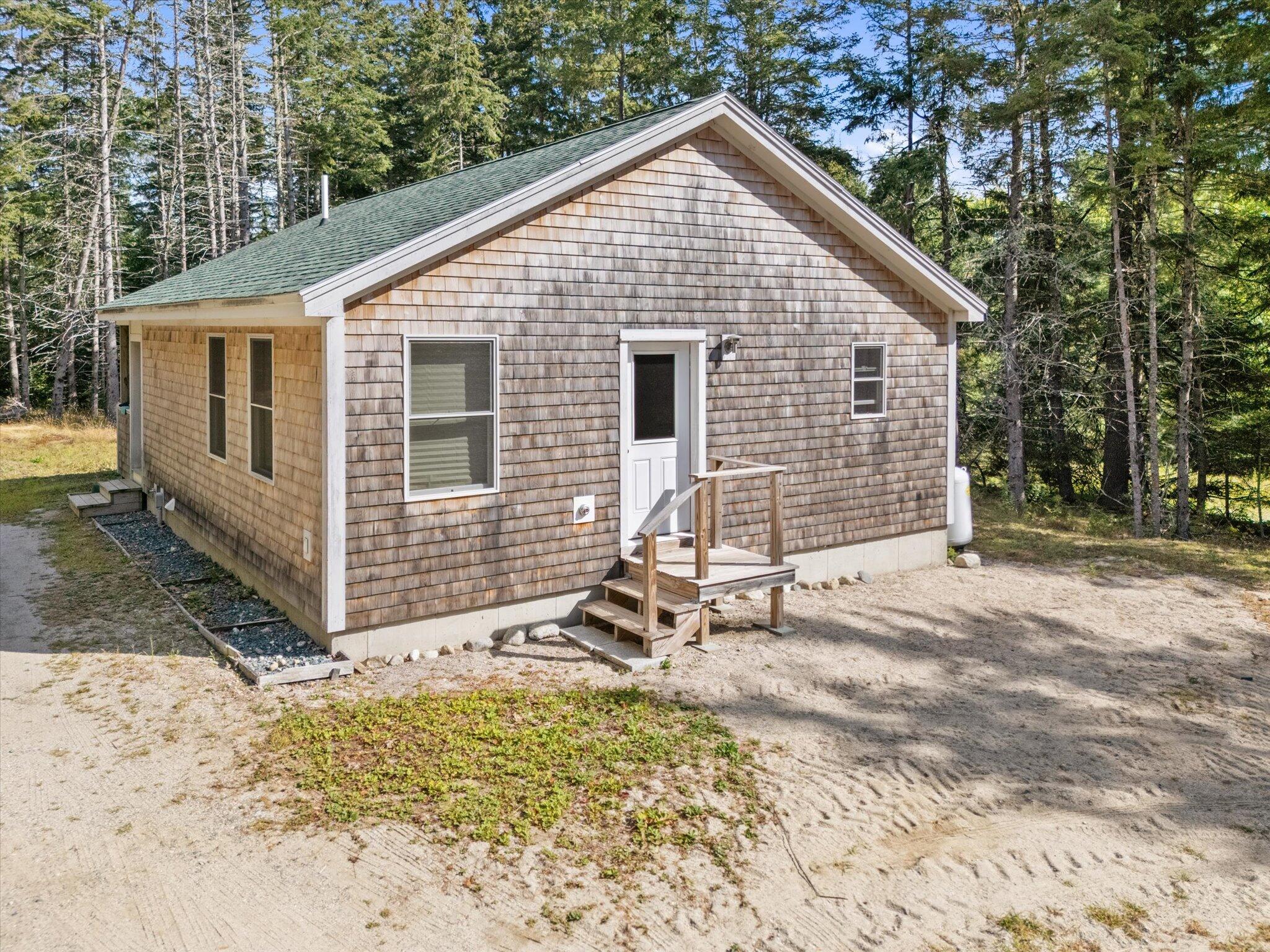 12 Maslow Square UNIT 12, Blue Hill, ME, 04614