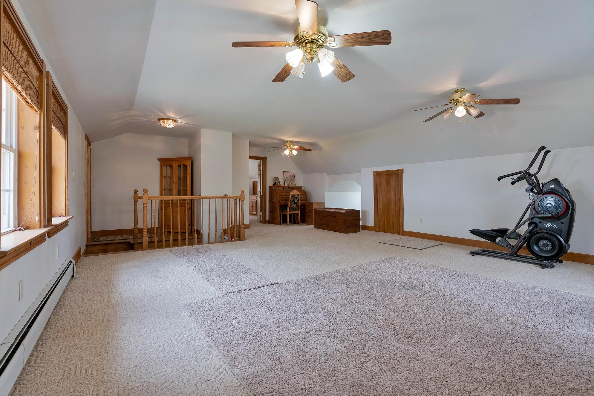 270 Hebron Road, Paris, ME 04281 Bonus Room