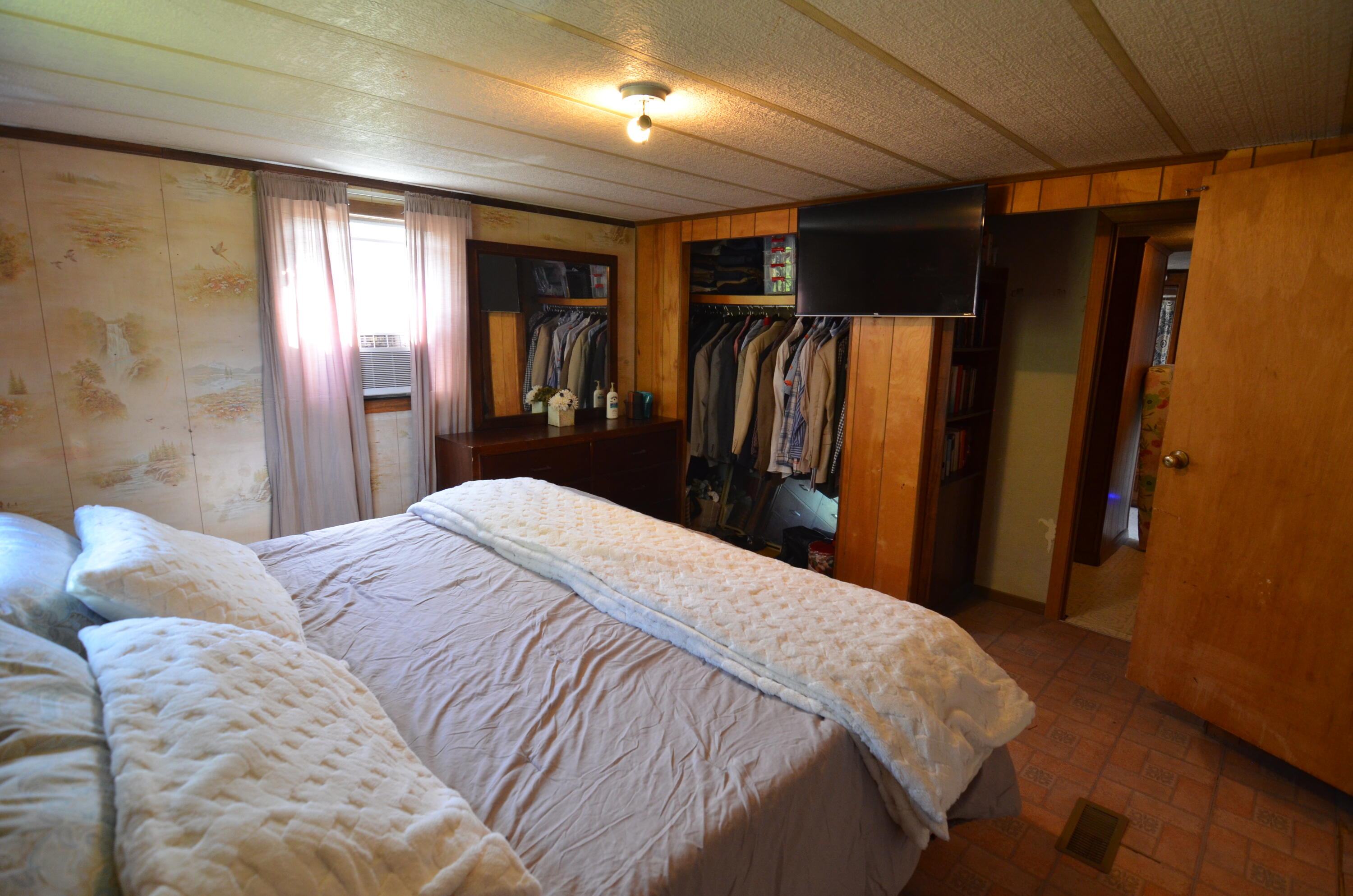 33 Coles Corner Road Road, Winterport, ME, 04496