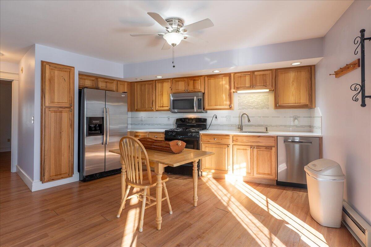 15 Hilltop Drive UNIT 15, Rockport, ME, 04856