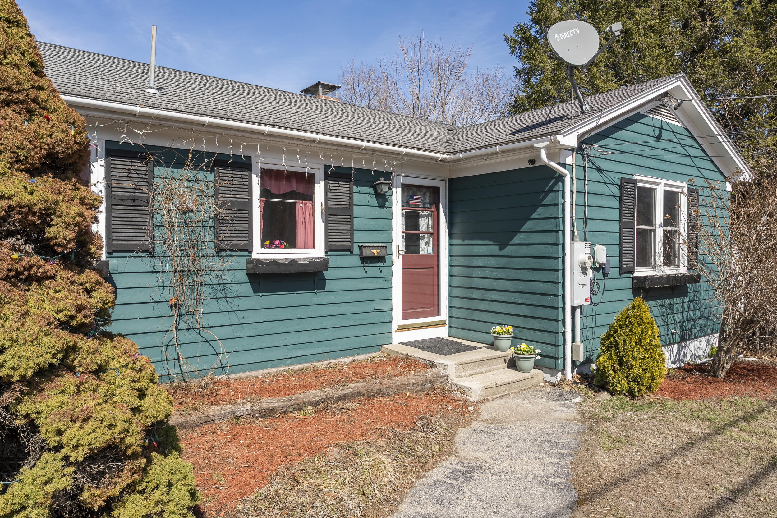 42 Vernon Street, Bethel, ME, 04217