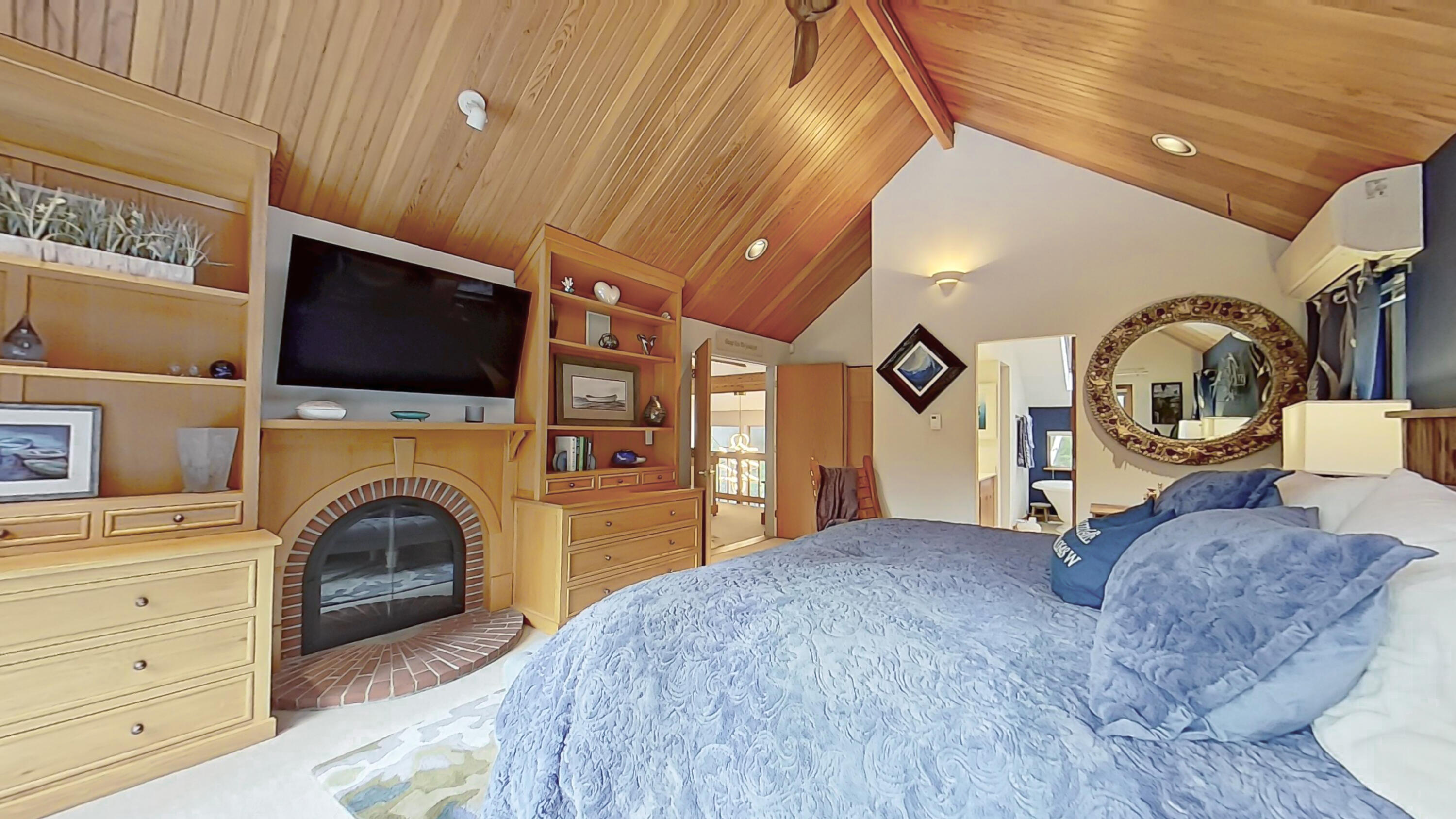 291 Molyneaux Road, Camden, ME, 04843