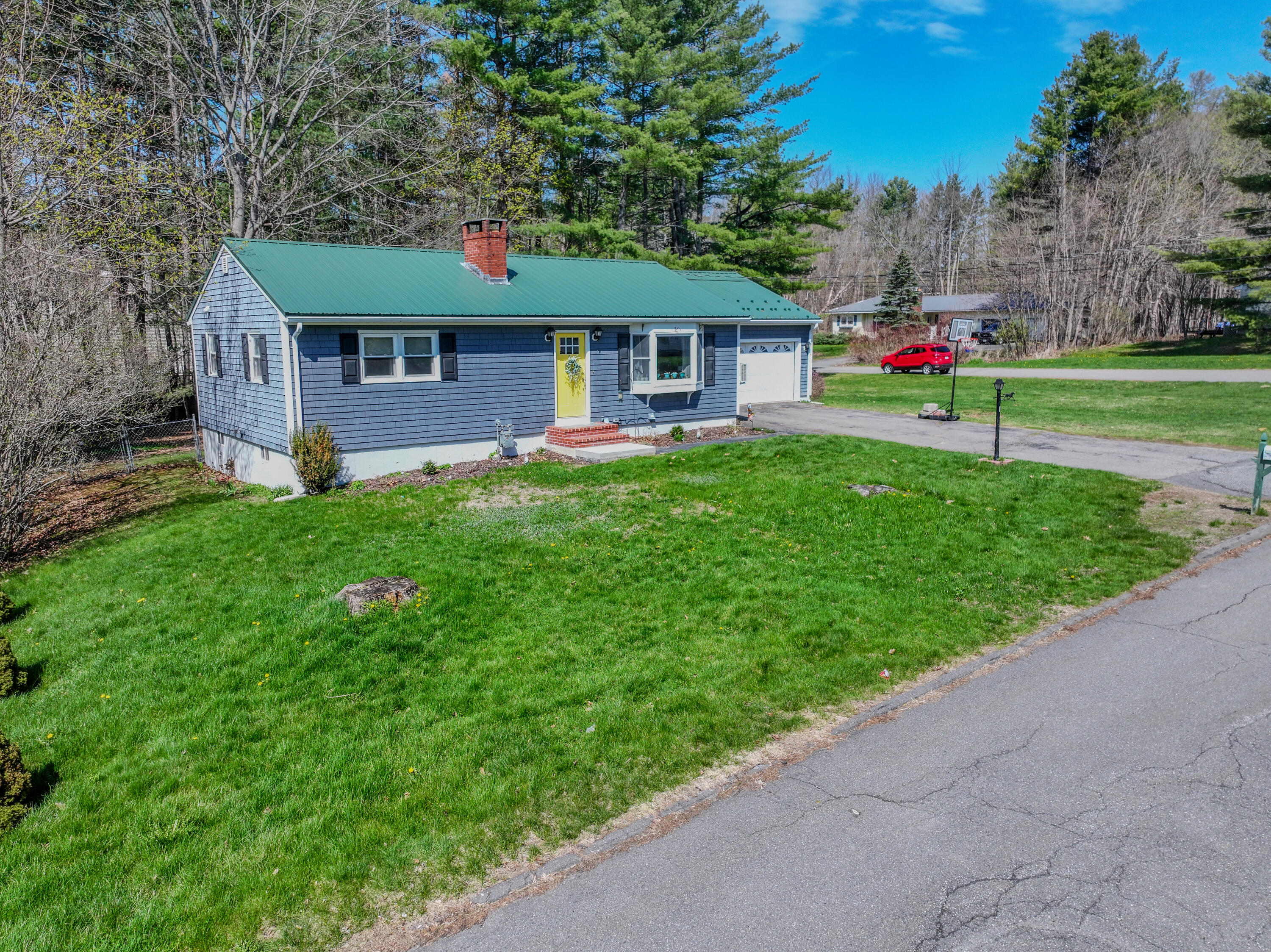 25 Arbor Drive, Veazie, ME, 04401