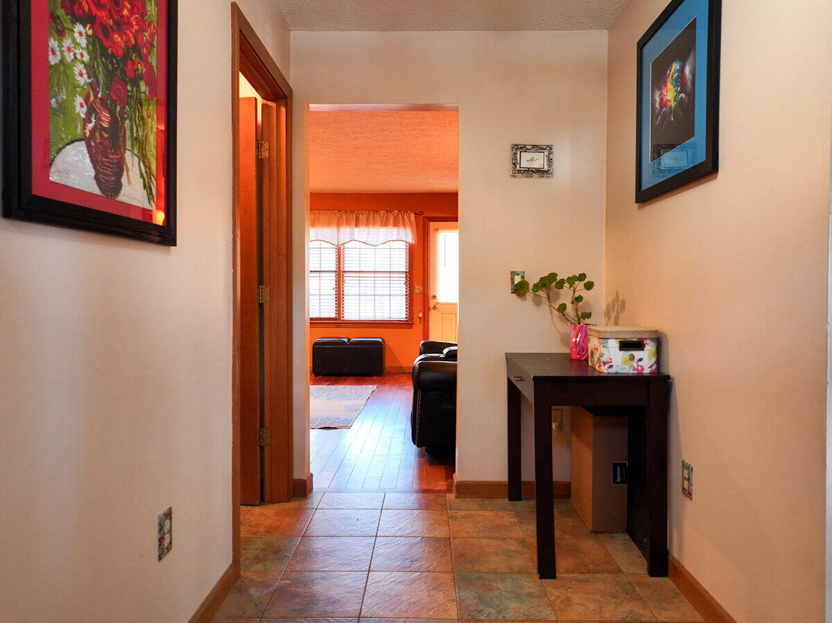 11 Kensington Terrace, Lewiston, ME, 04240