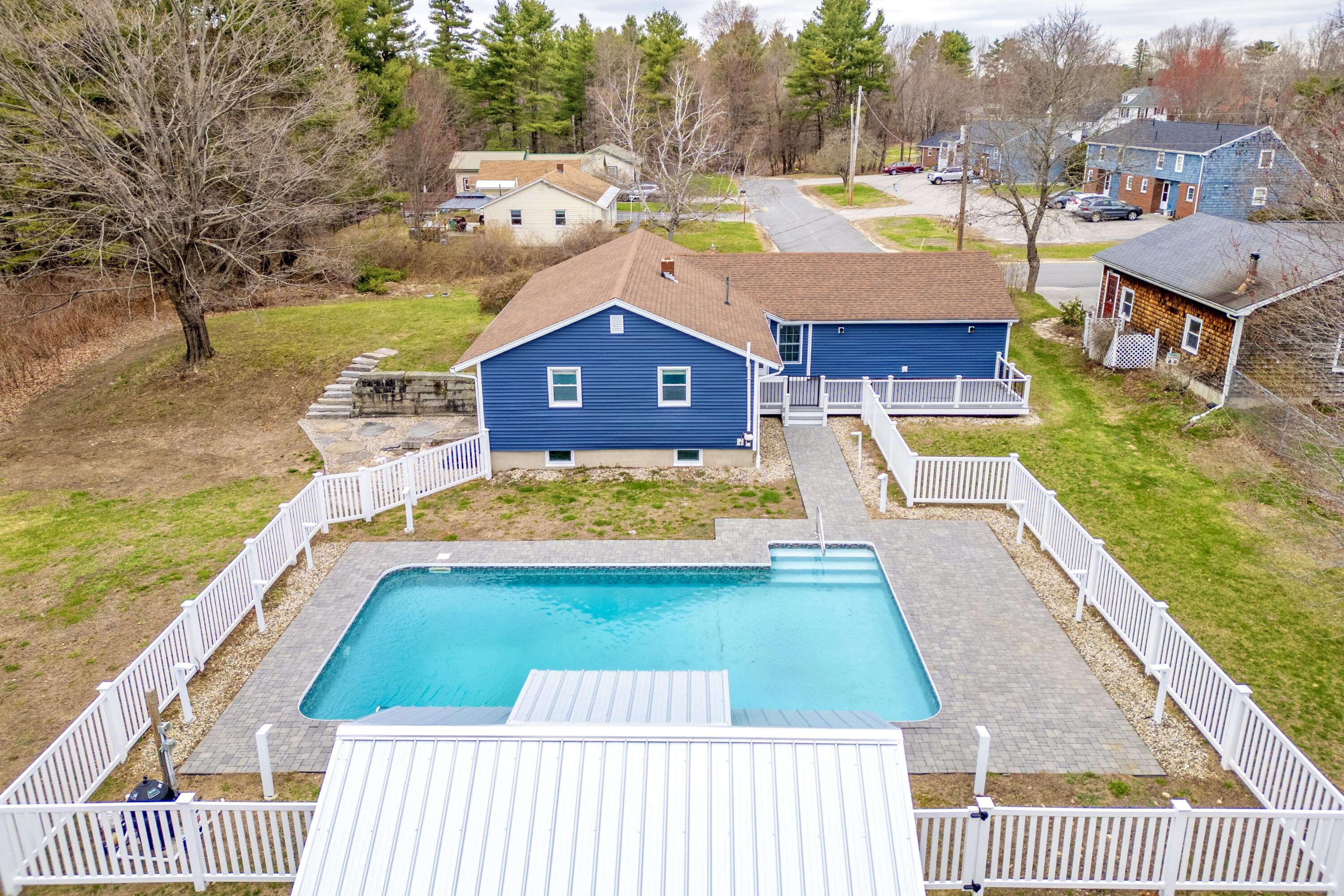 7 Sunset View Street, Gray, ME, 04039