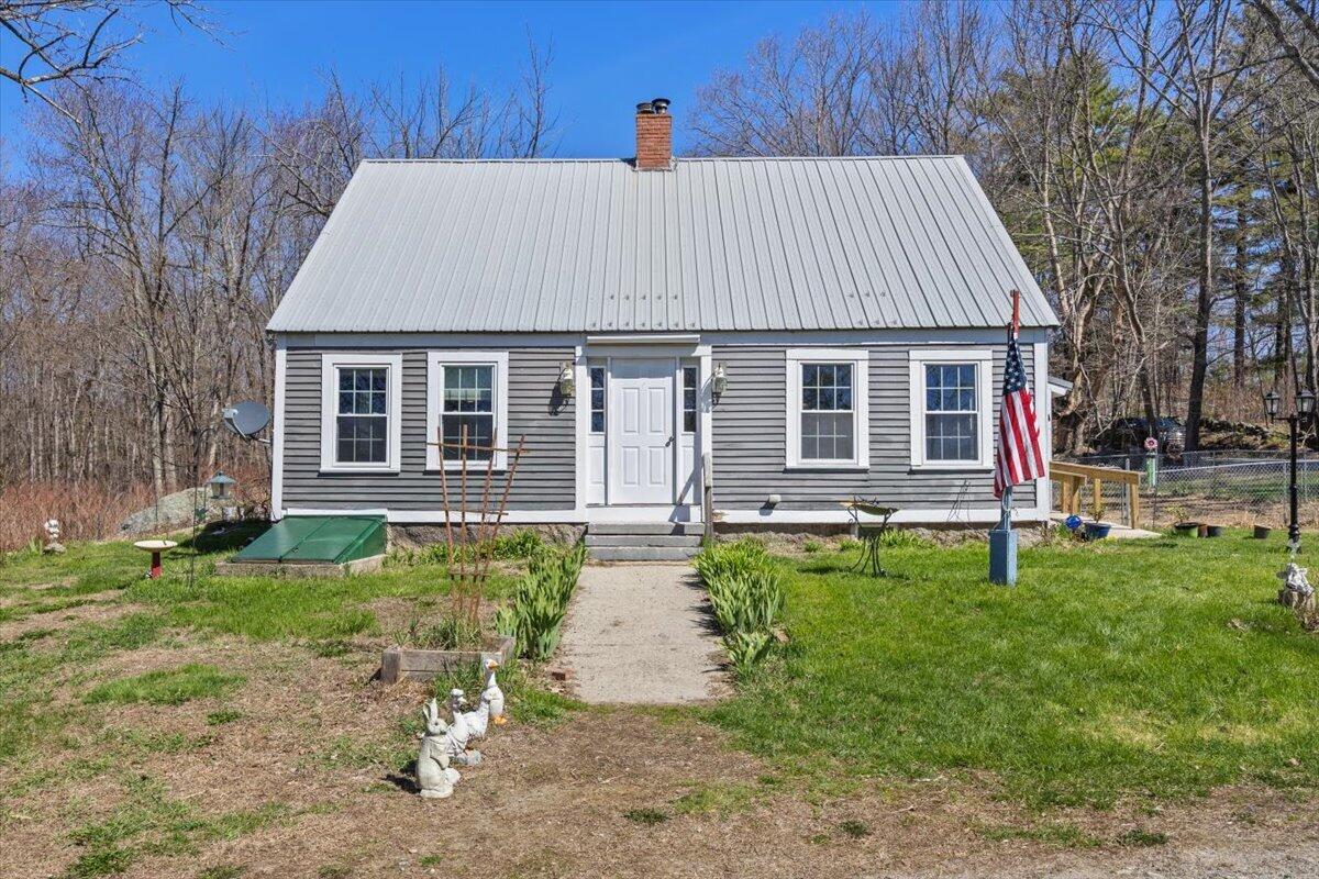 45 Point Lane, Norway, ME, 04268