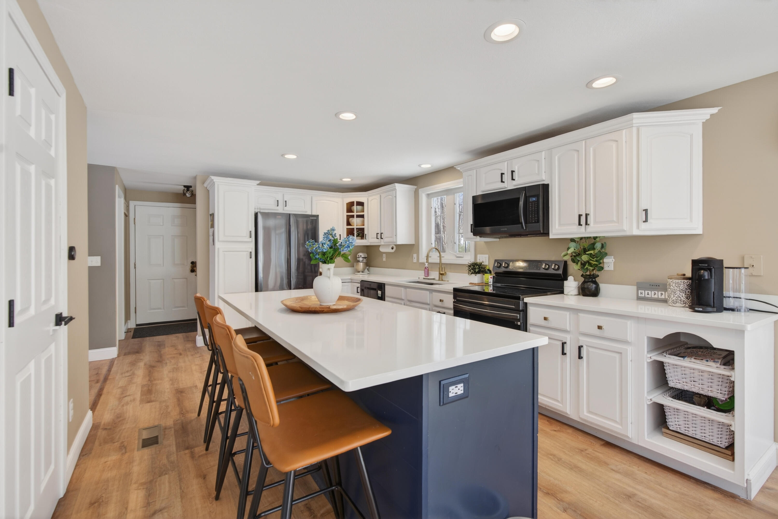 202 Cole Hill Road, Standish, ME, 04084