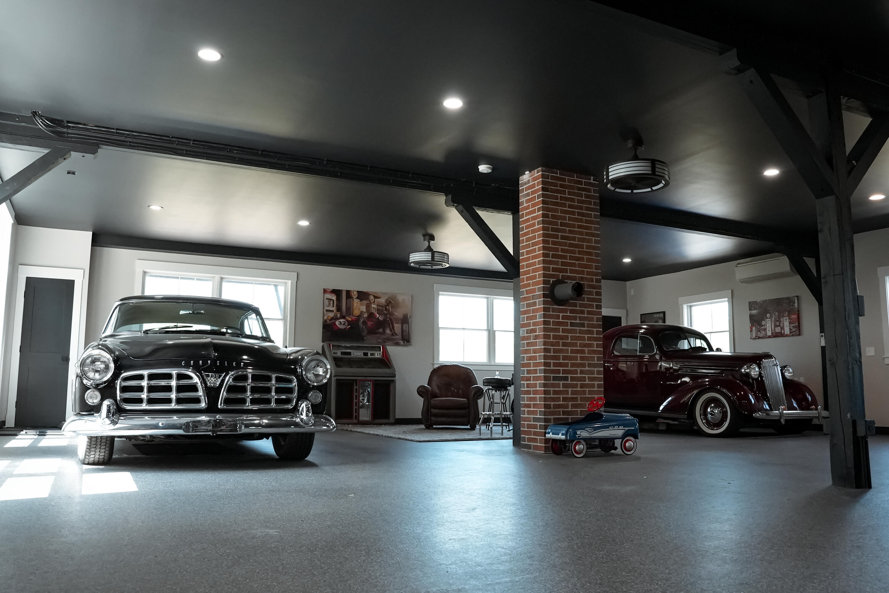 440 Blackstrap Road, Falmouth, ME, 04105