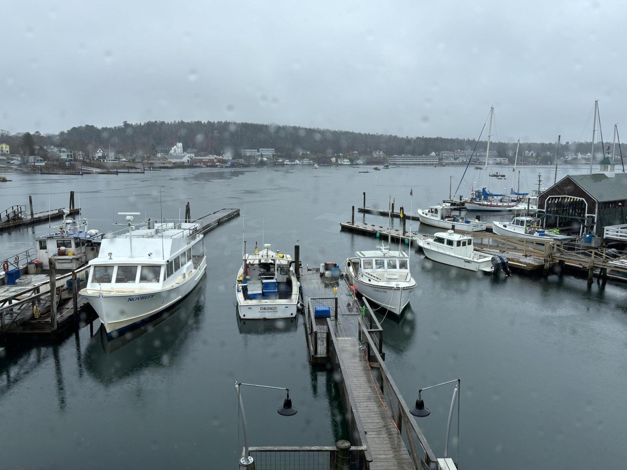 48 Commercial Street, Boothbay Harbor, ME, 04538