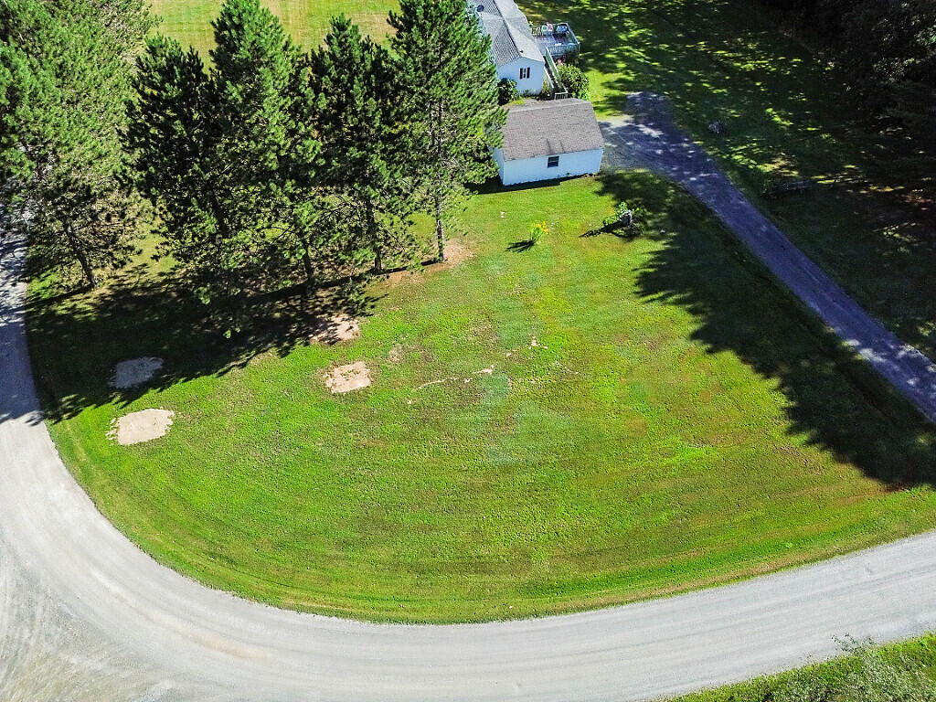 41 Milkweed Lane, Sidney, ME, 04330