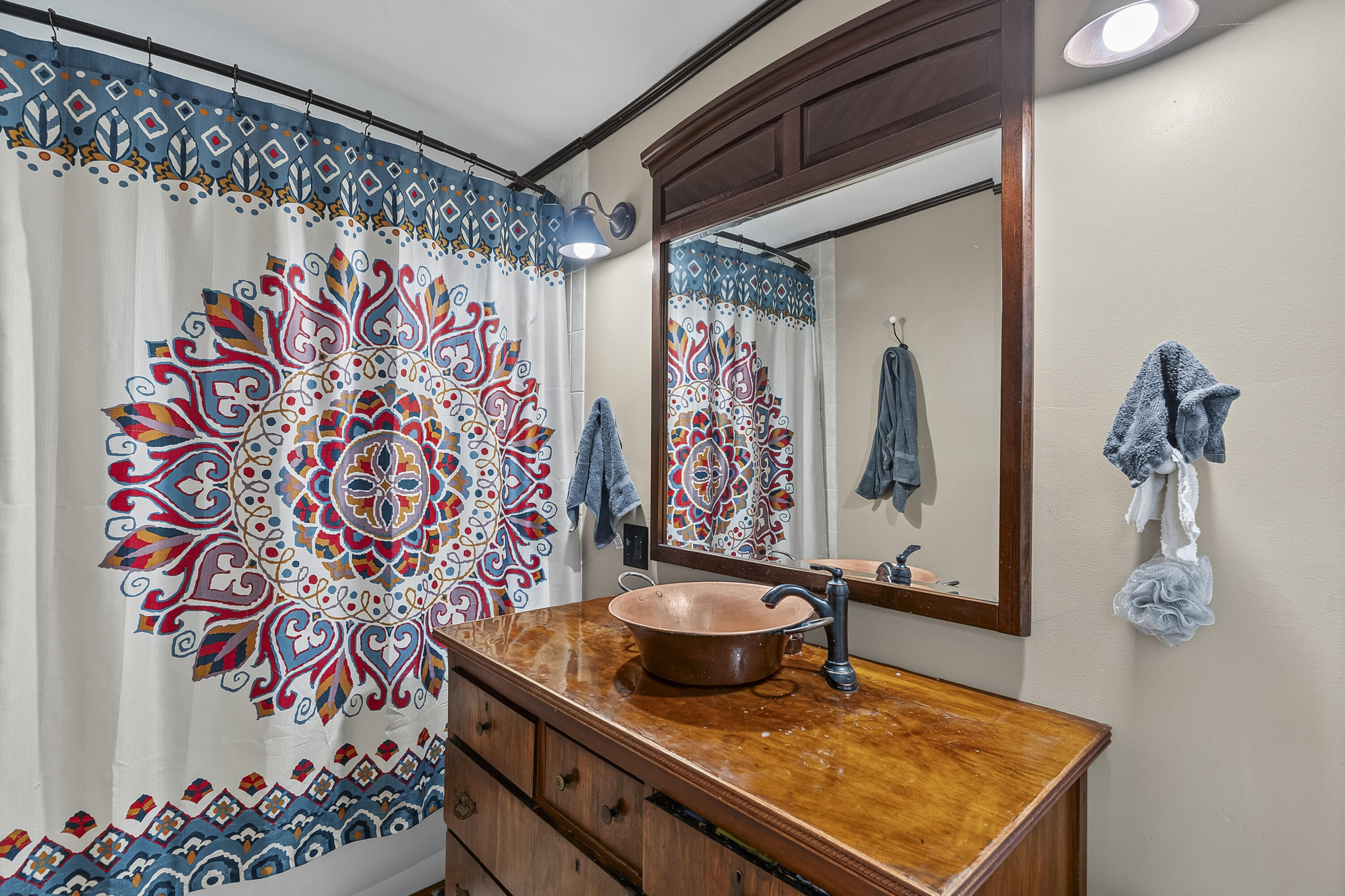 313 Portland Street, Berwick, ME 03901 First Floor Full Bath