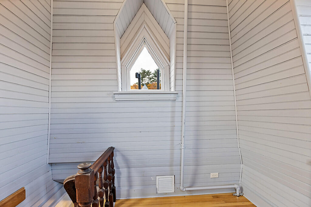 15 Middle Street UNIT 3, Hallowell, ME, 04347