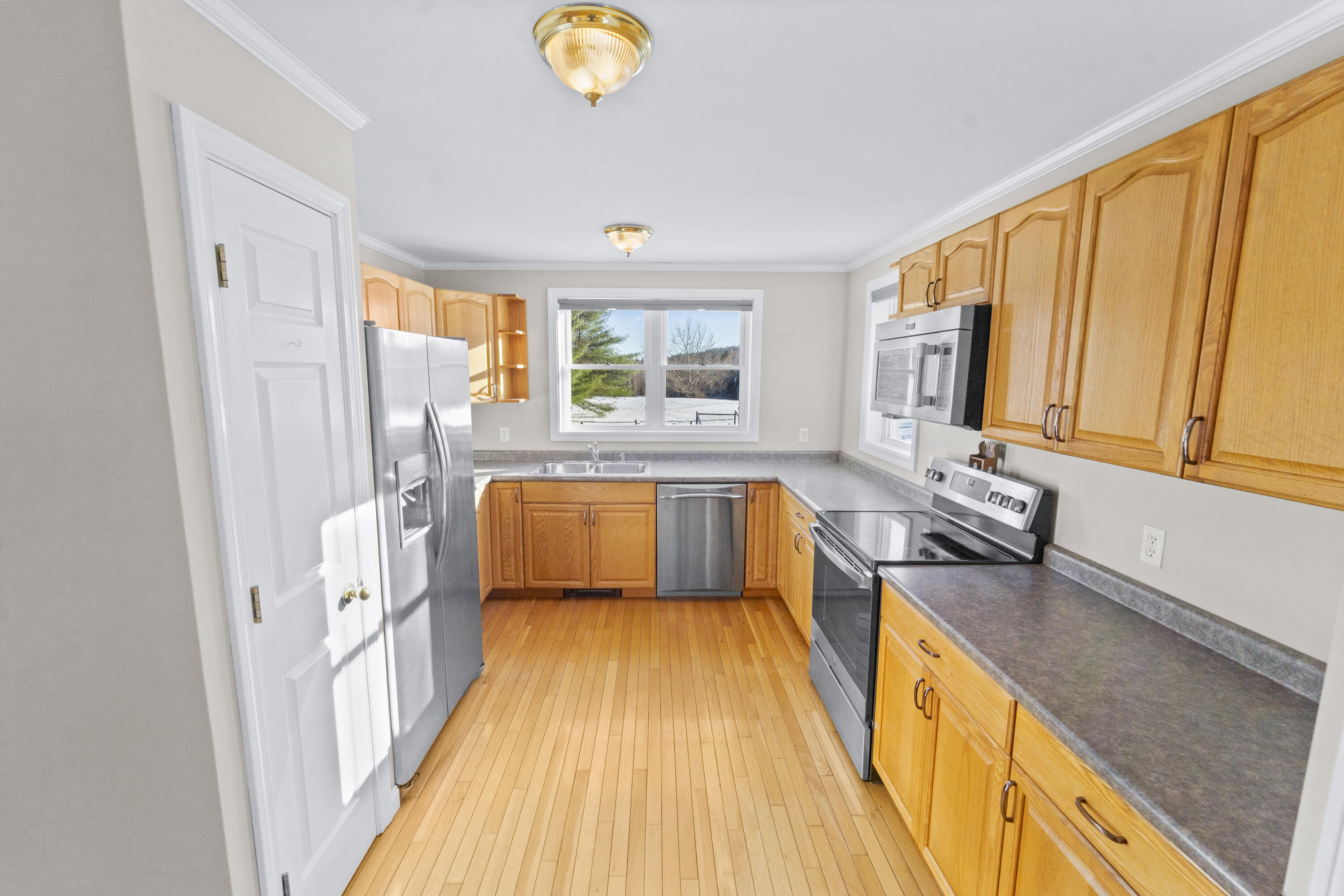 50 Emerald Drive, Hampden, ME, 04444