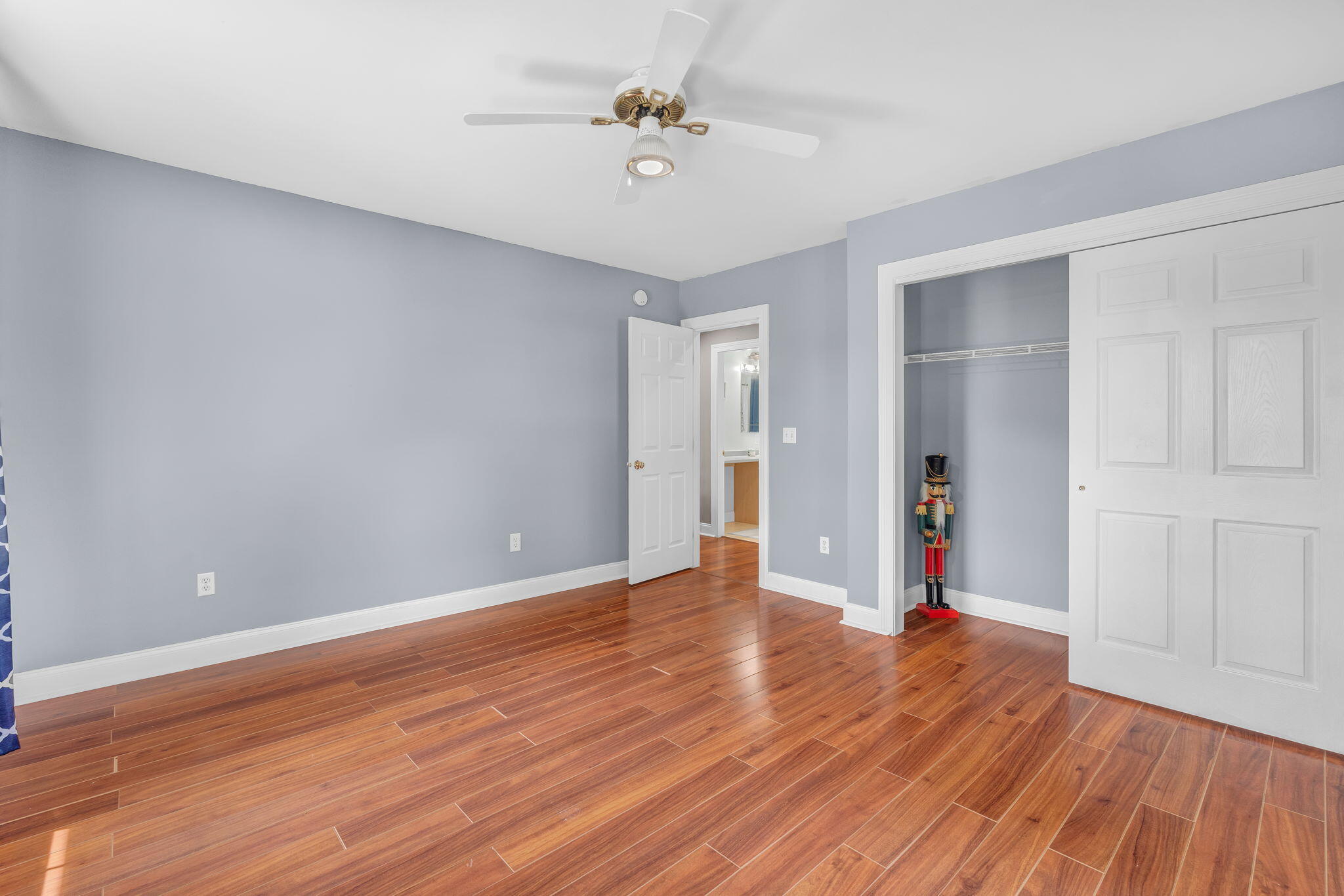 5 Chenault Street, Lewiston, ME 04240 25-web-or-mls-5-chenault-st