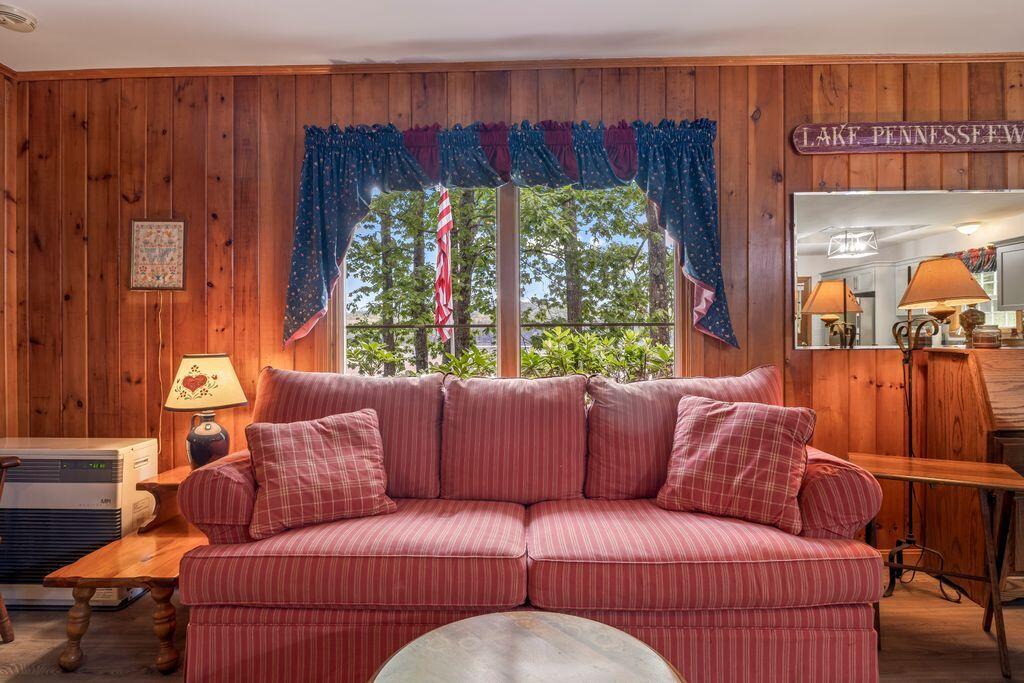 21 Wood Duck Way, Norway, ME, 04268