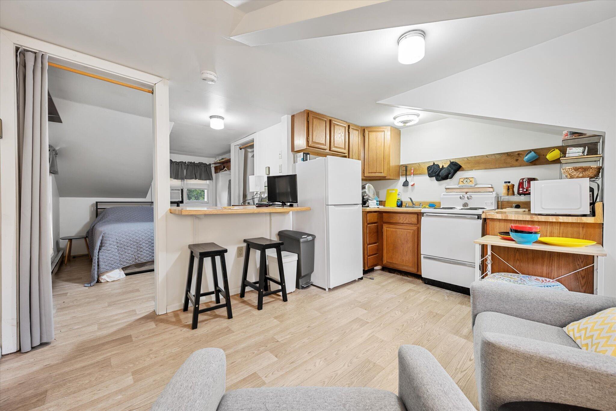 62 Bowden Point Road, Prospect, ME, 04981