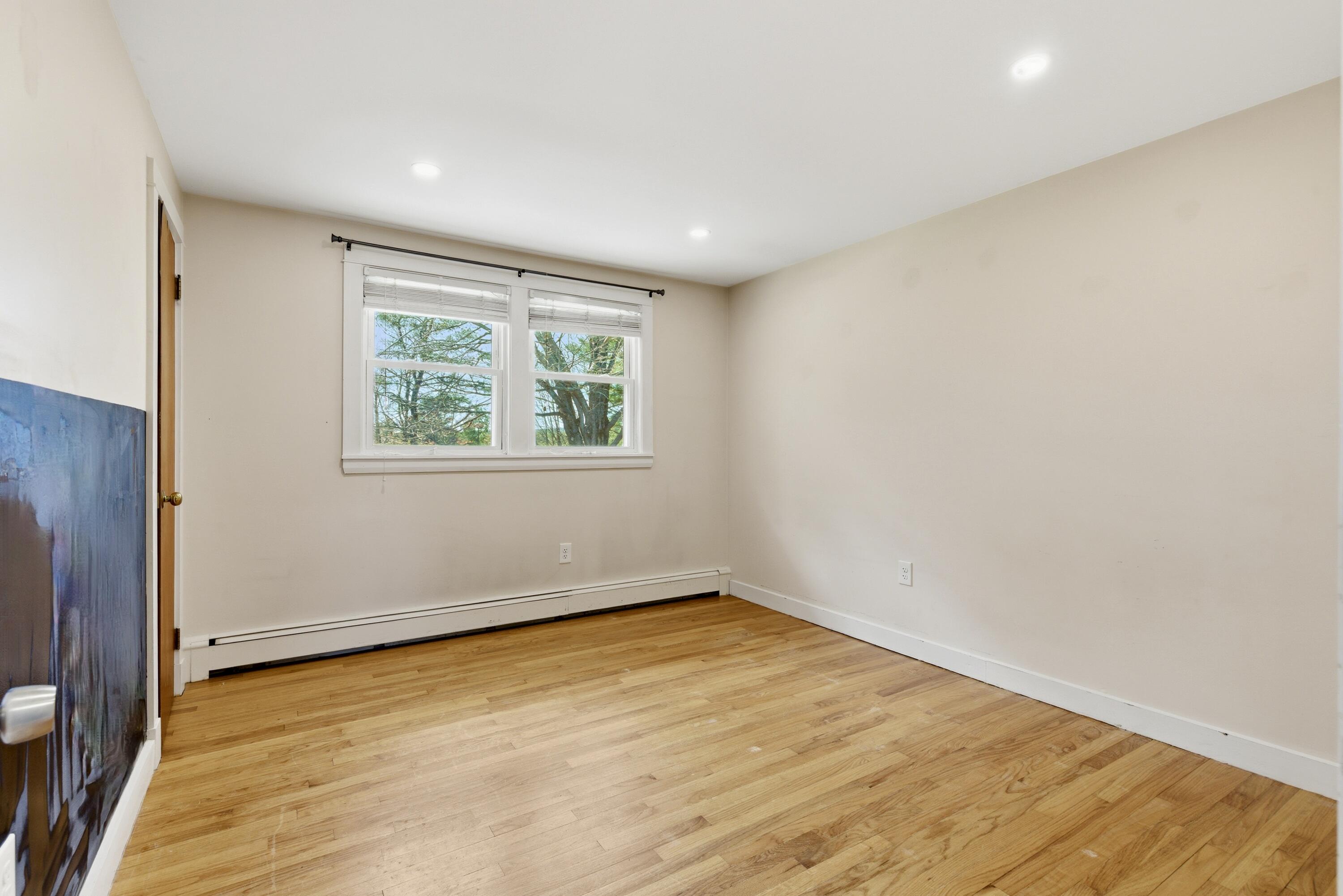 7 Sunset View Street, Gray, ME, 04039