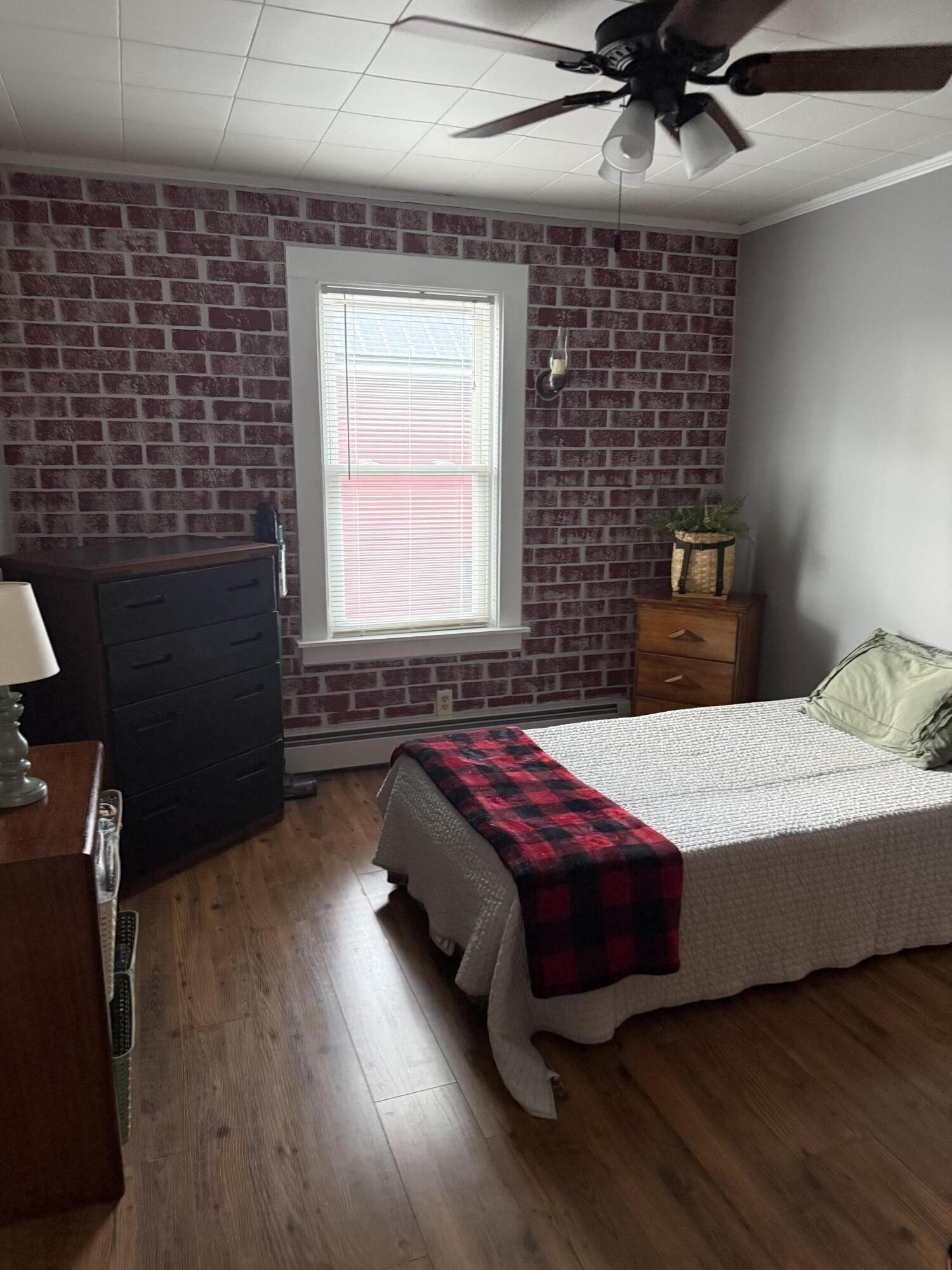 177 Buck Street, Bangor, ME 04401 IMG_7016