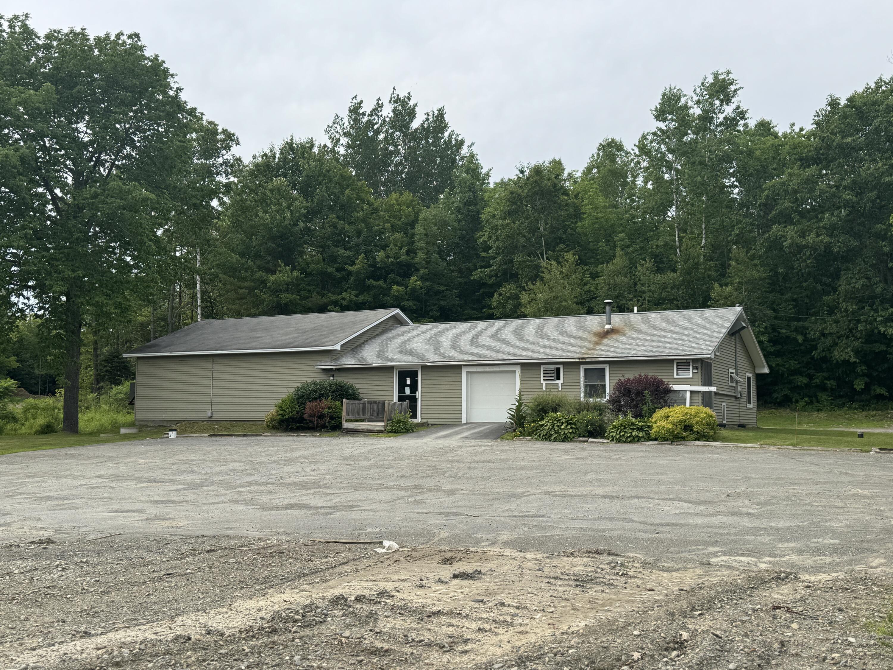 1225 W Main Street, Dover-foxcroft, ME, 04426