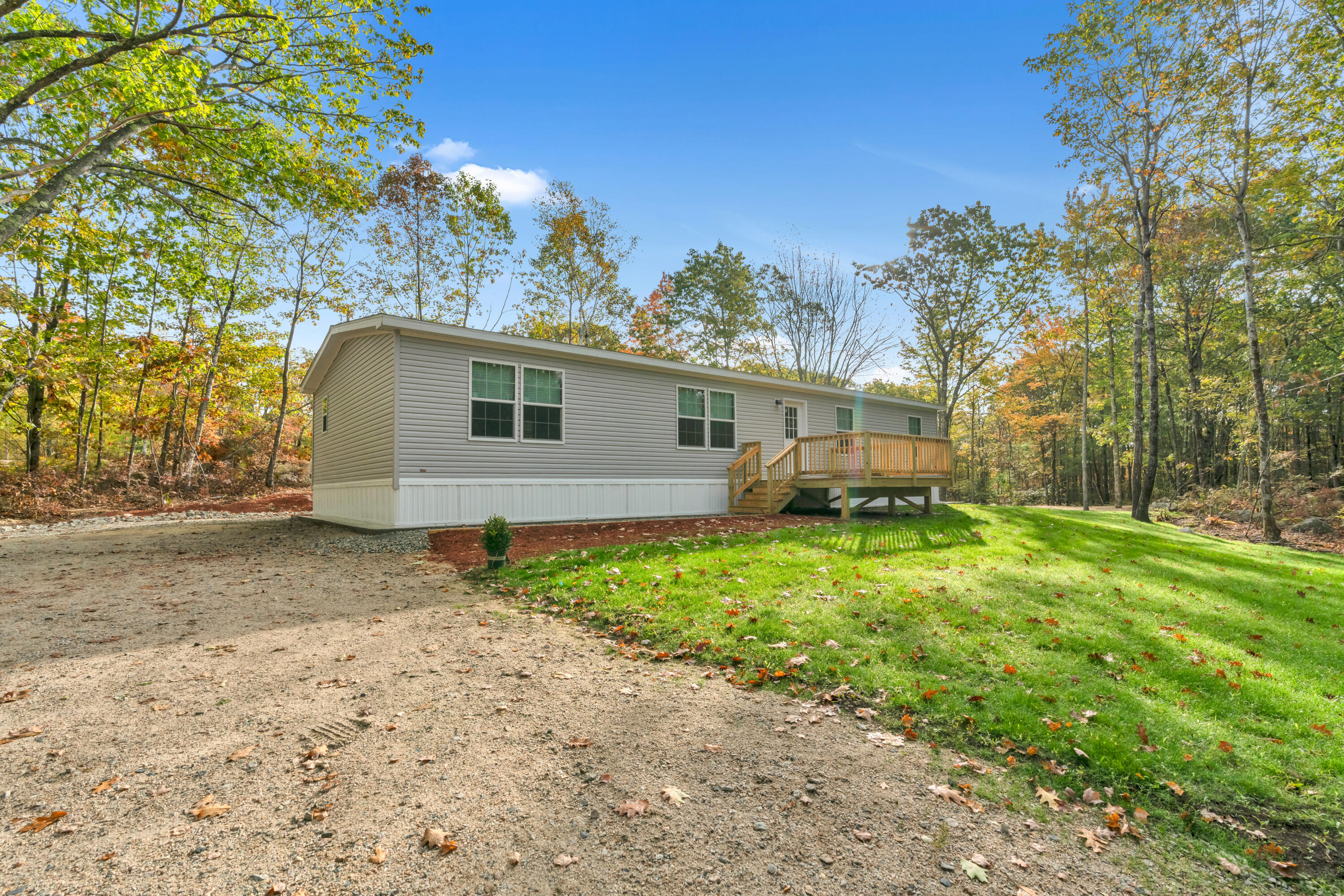 Photo of 65 Old County Road Lyman ME 04002