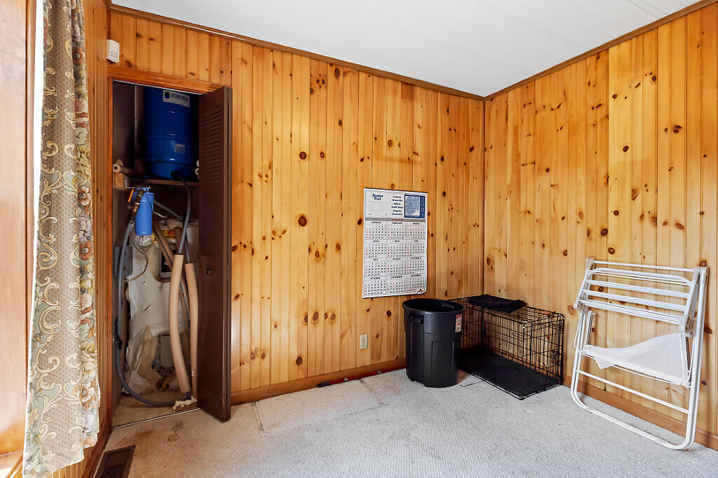 1650 N Belfast Avenue, Vassalboro, ME 04989 49_BP5A0255_DxO_mls