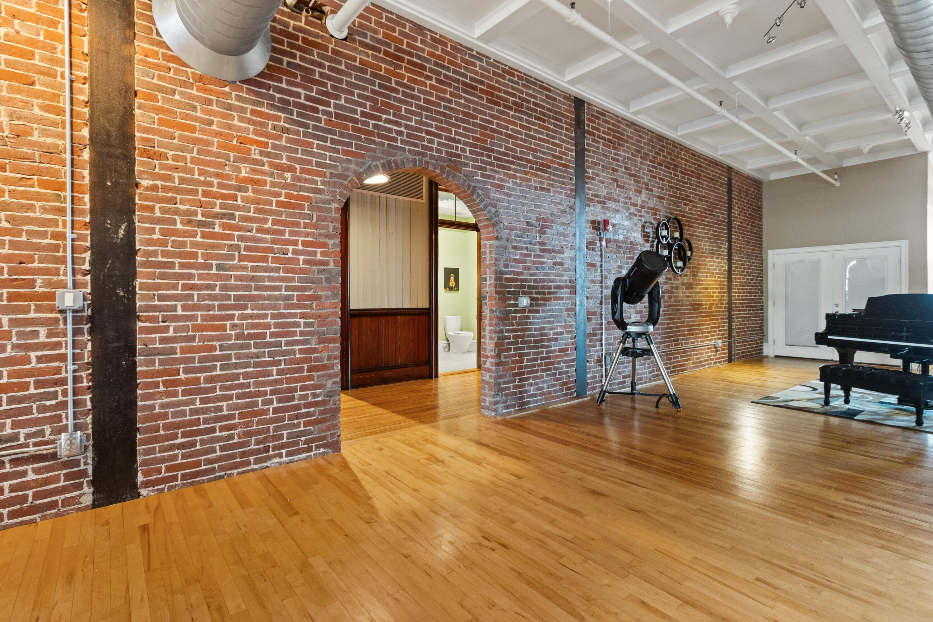 49 Lisbon Street UNIT 2, Lewiston, ME, 04240