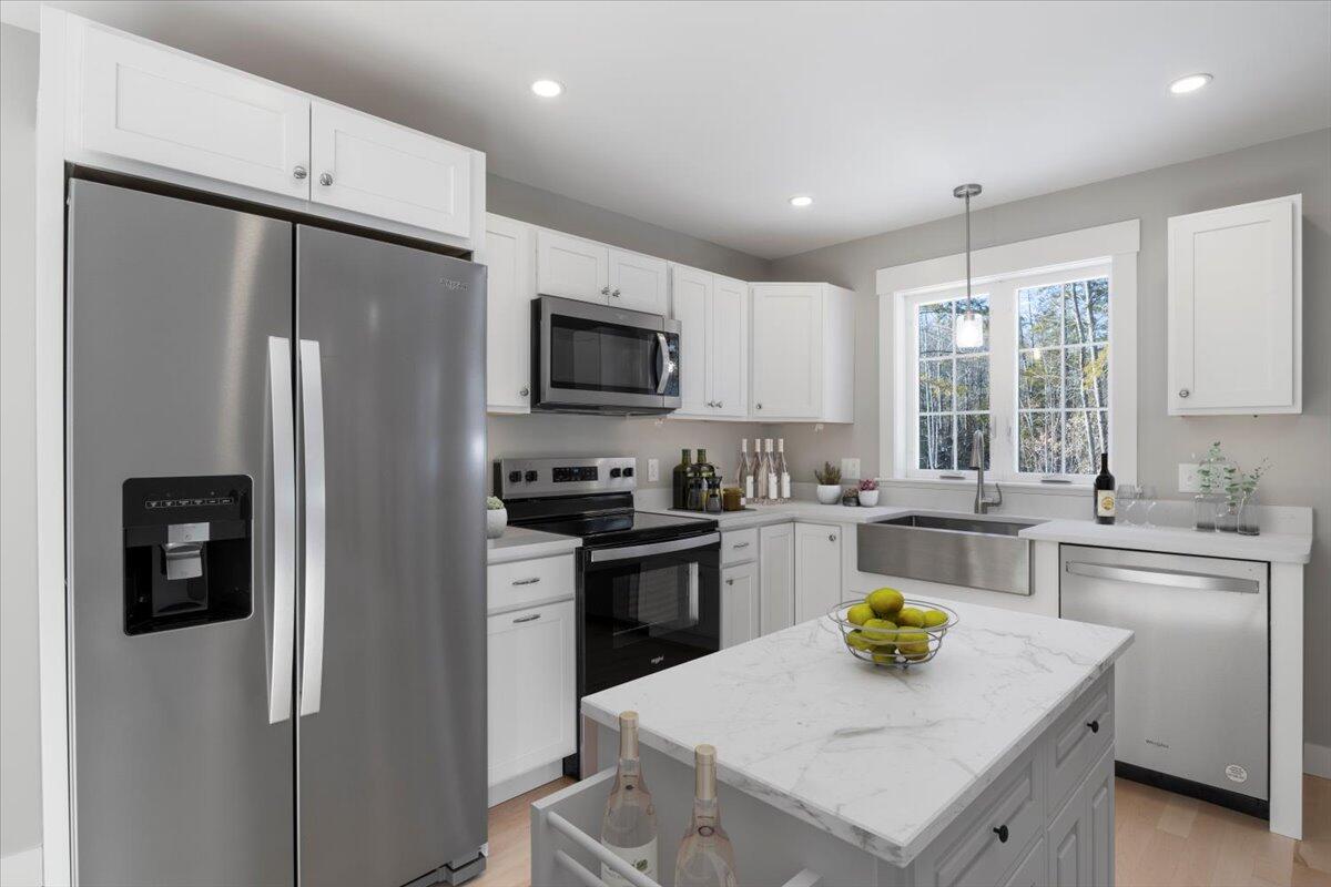 1 Cortland Place UNIT 7, Standish, ME, 04084