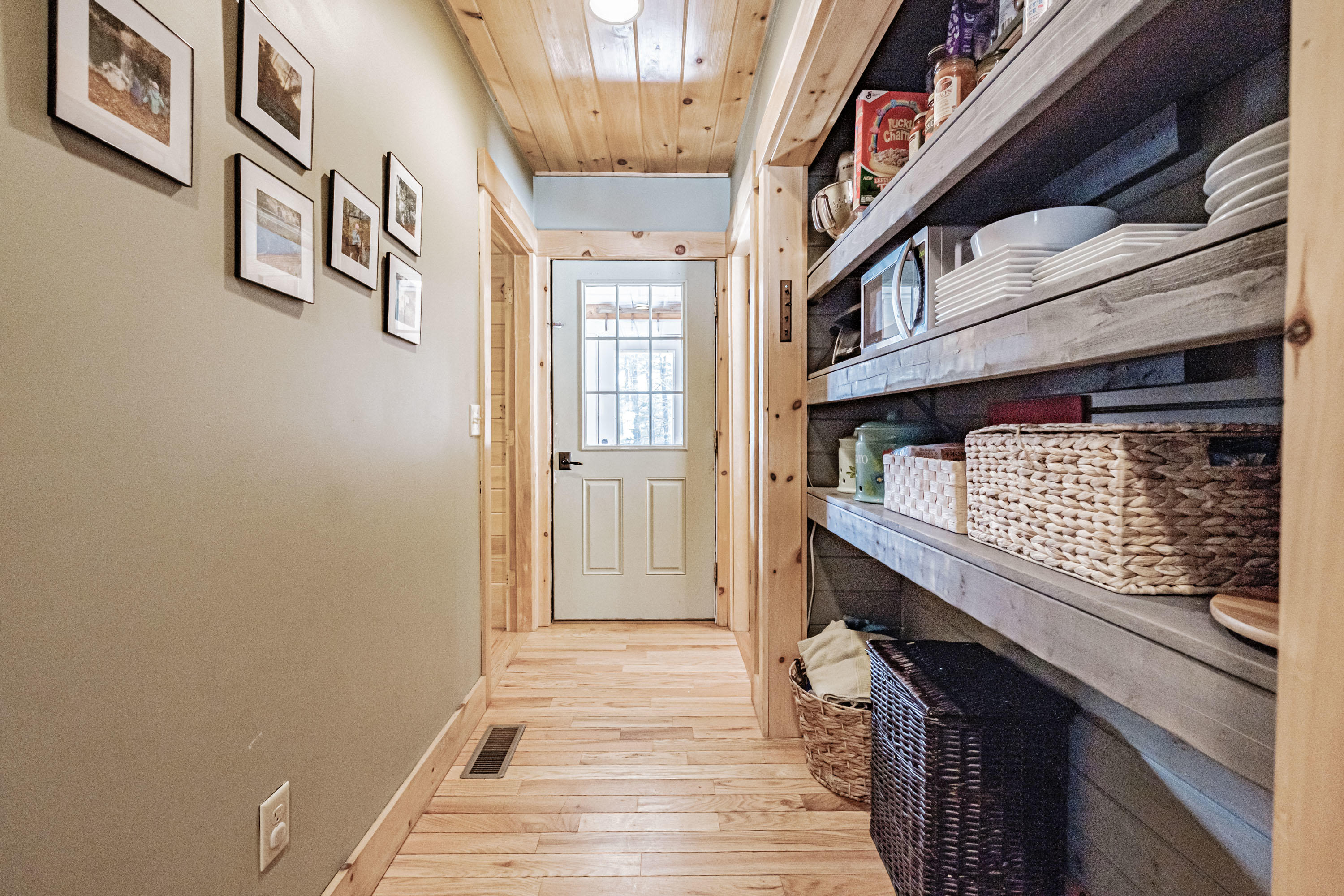 6 Gordon Avenue, Rumford, ME, 04276-4041