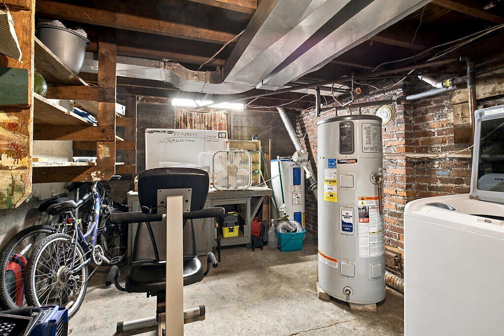 12 & 14 Boothby Street, Waterville, ME 04901 84_BP5A5590_DxO_mls