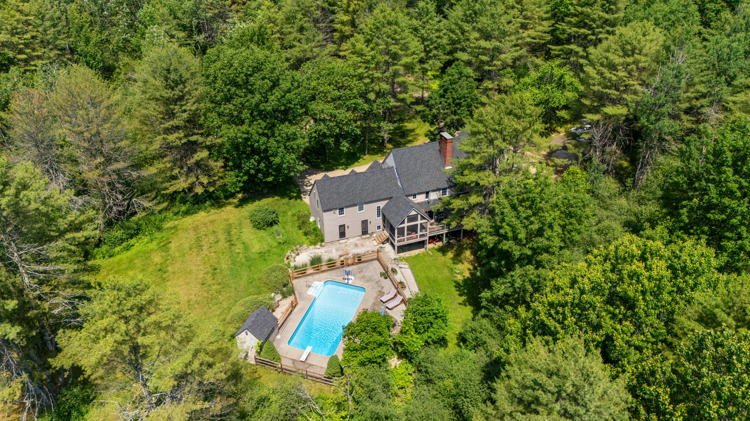 Homes For Sale With Over 5 Acres