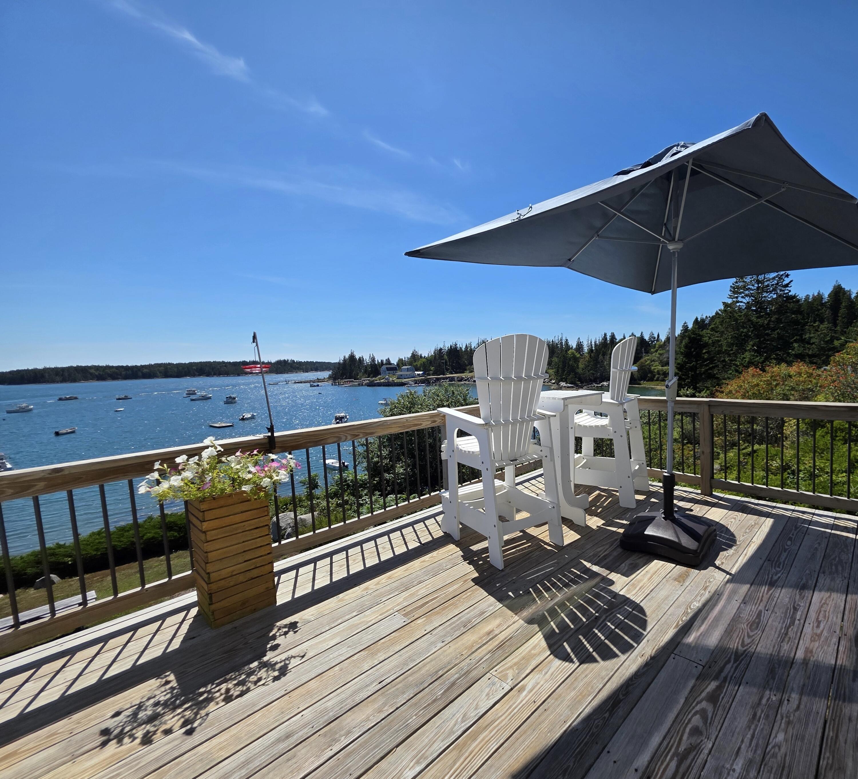 28 City Point Road, Vinalhaven, ME, 04863