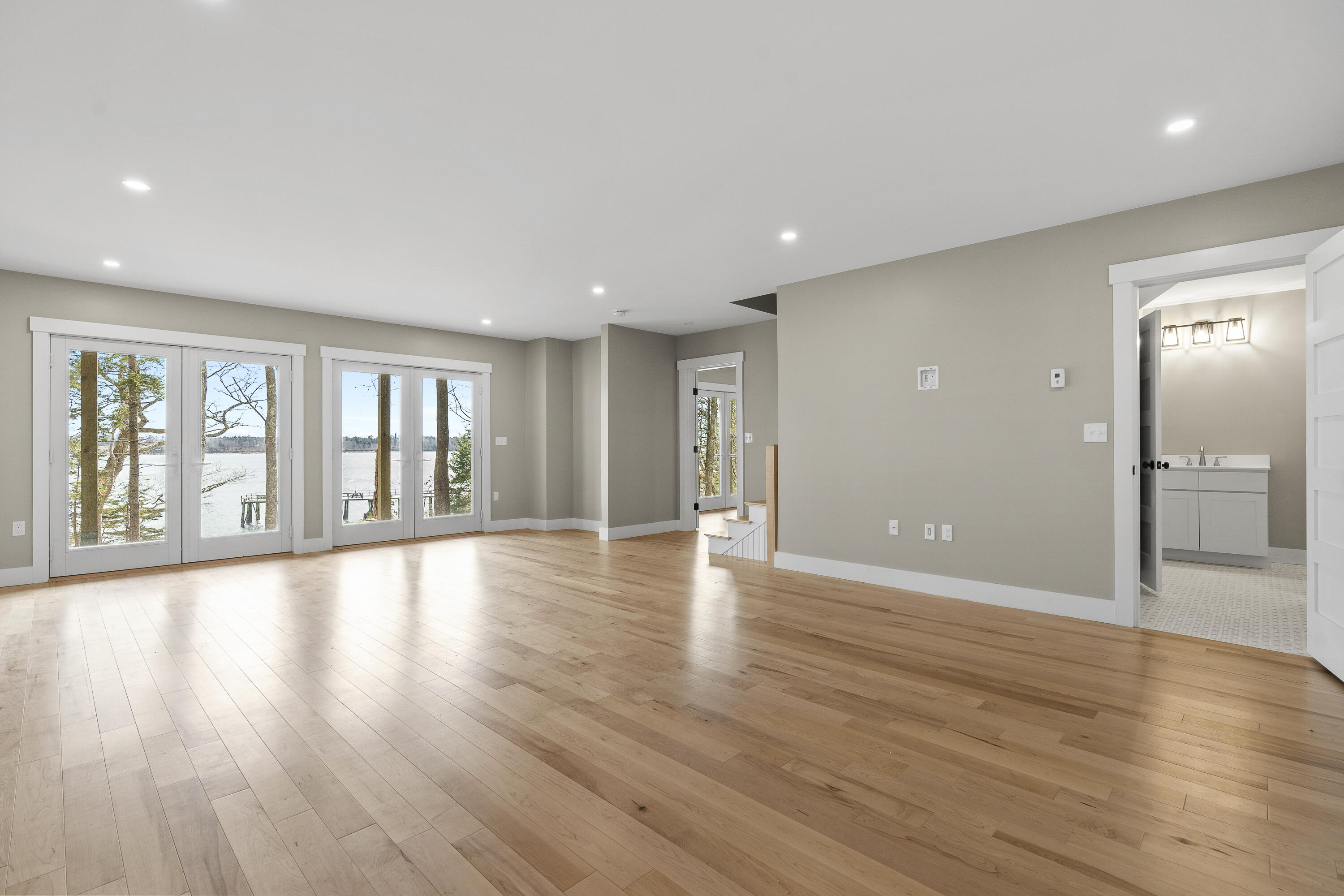 31 Viking Way, Bristol, ME, 04539