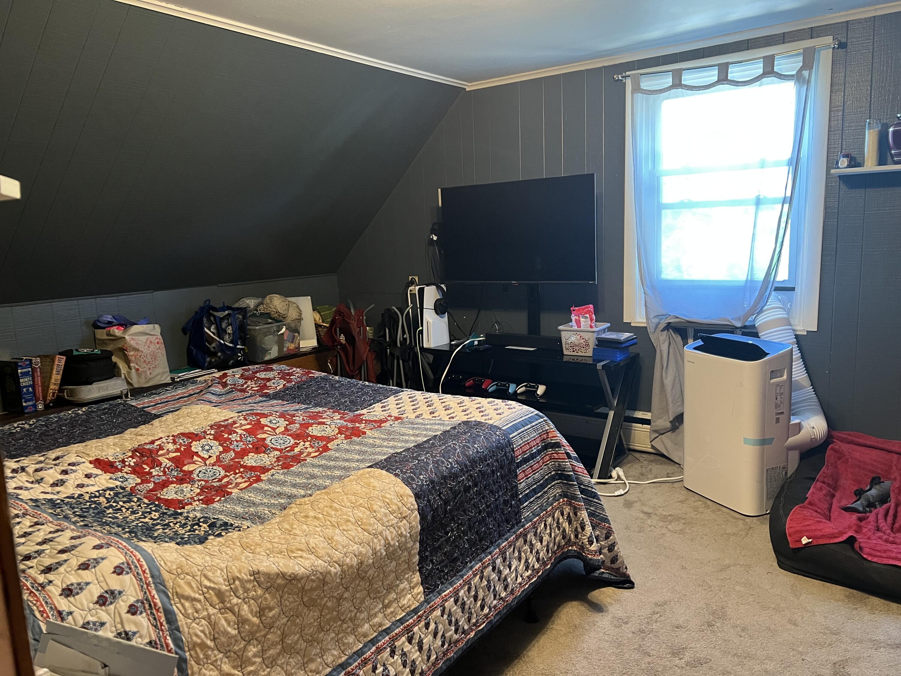 63 Rideout Avenue, Lewiston, ME, 04240