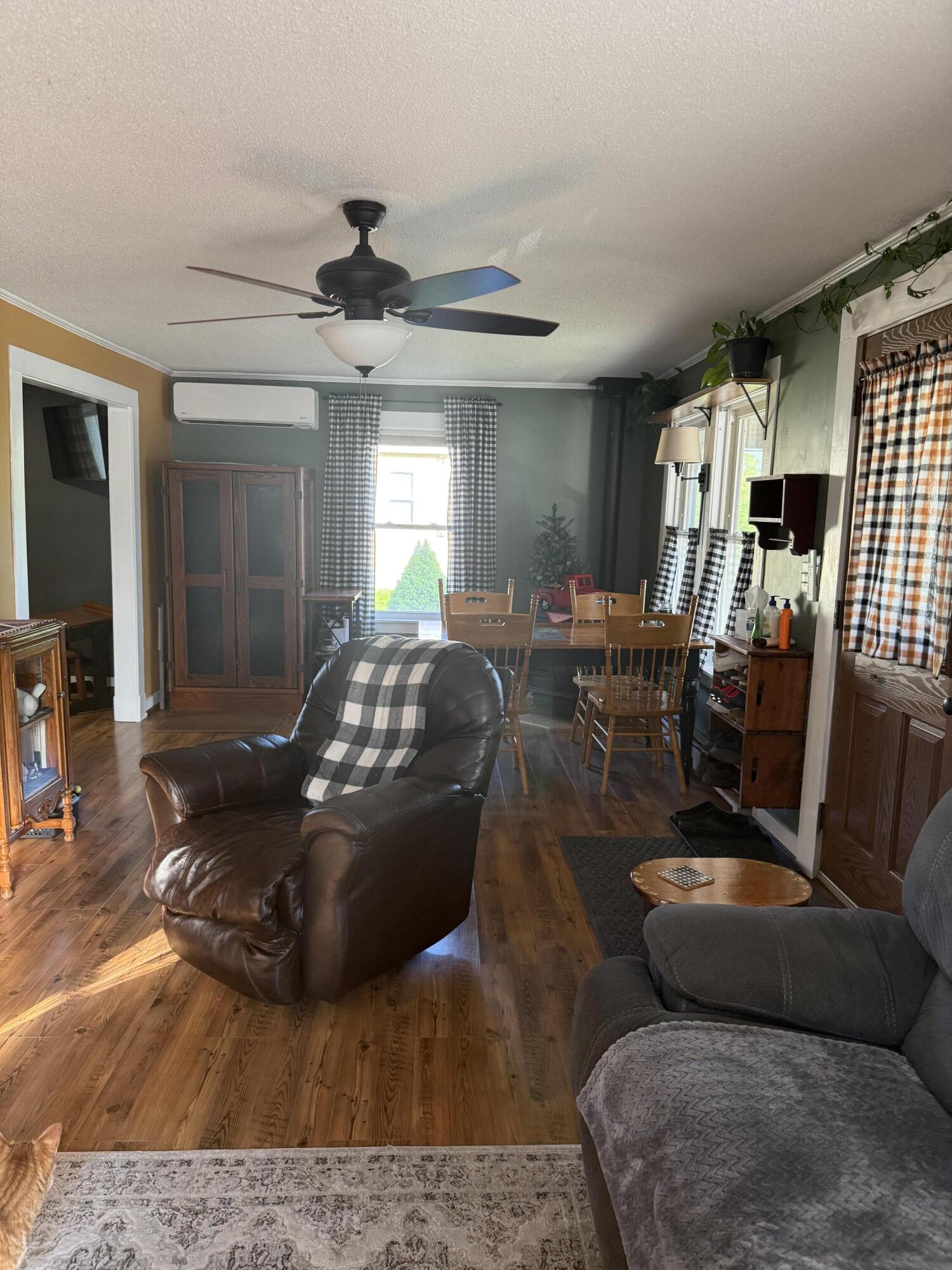177 Buck Street, Bangor, ME 04401 IMG_7004