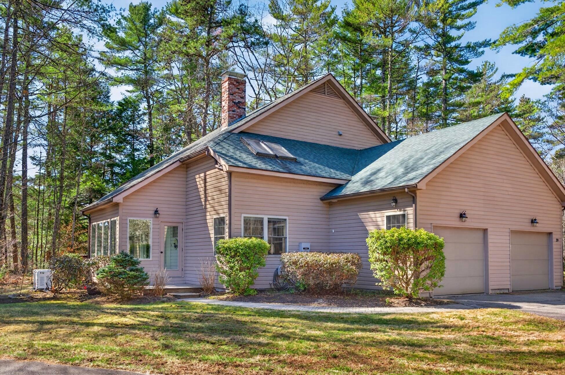 45 Point Lane, Norway, ME, 04268