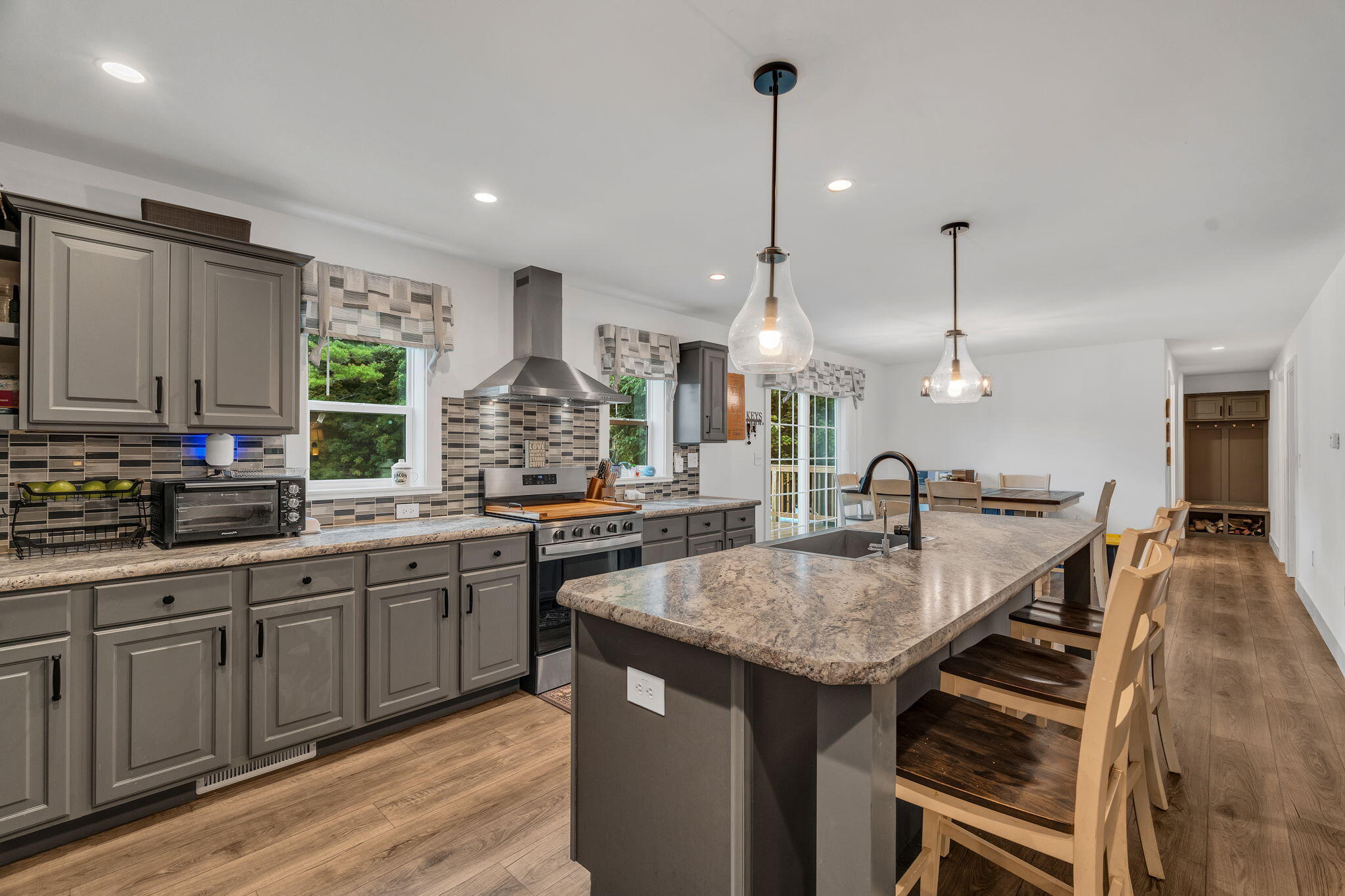 3419 Middle Road, Sidney, ME 04330 24-web-or-mls-3419-middle-rd