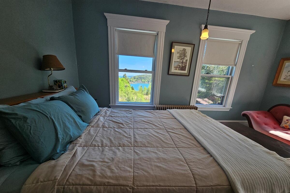 31 Green Head Lane, Stonington, ME, 04681