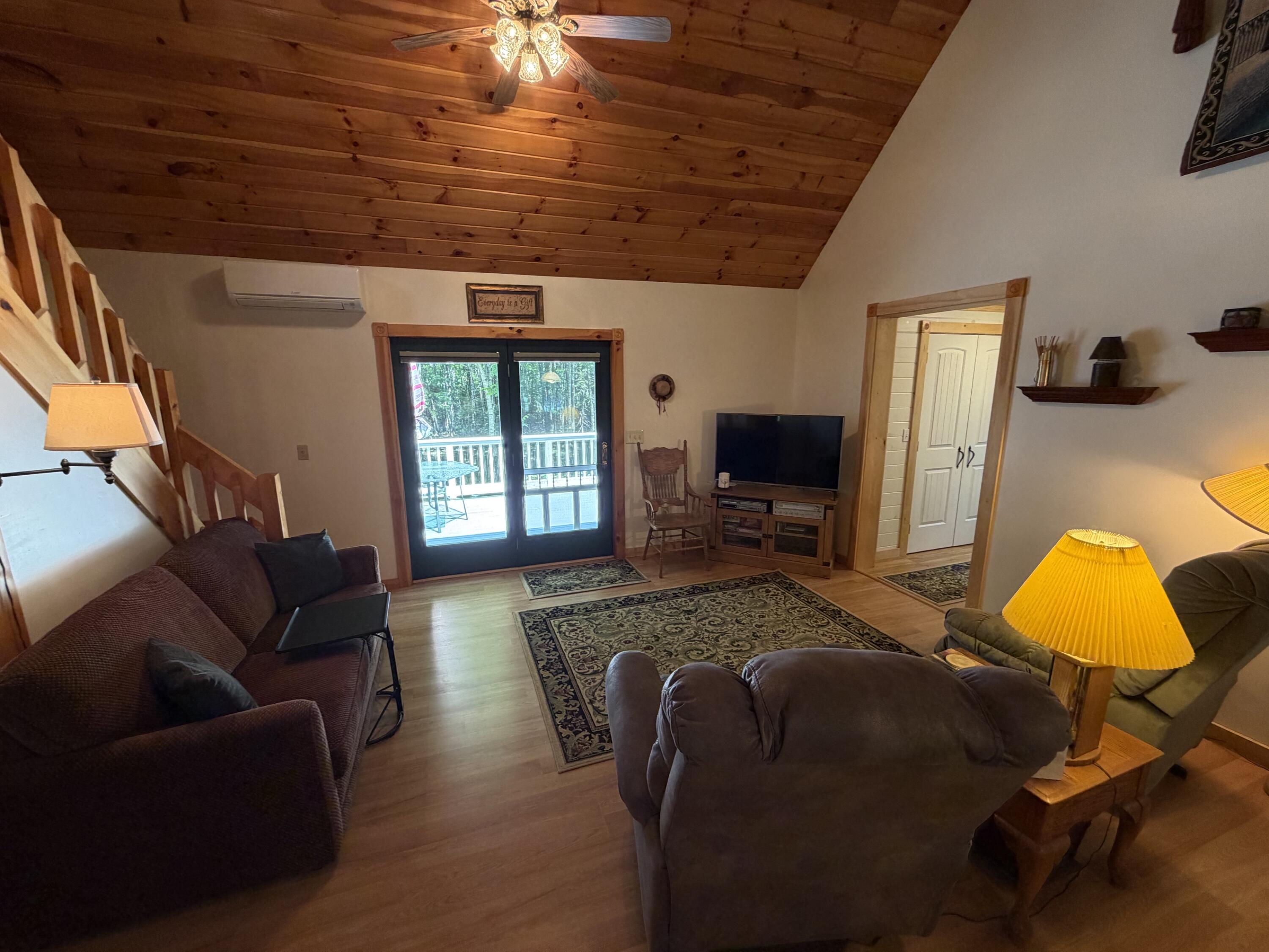 3 Loon Lane, Abbot, ME 04406 10