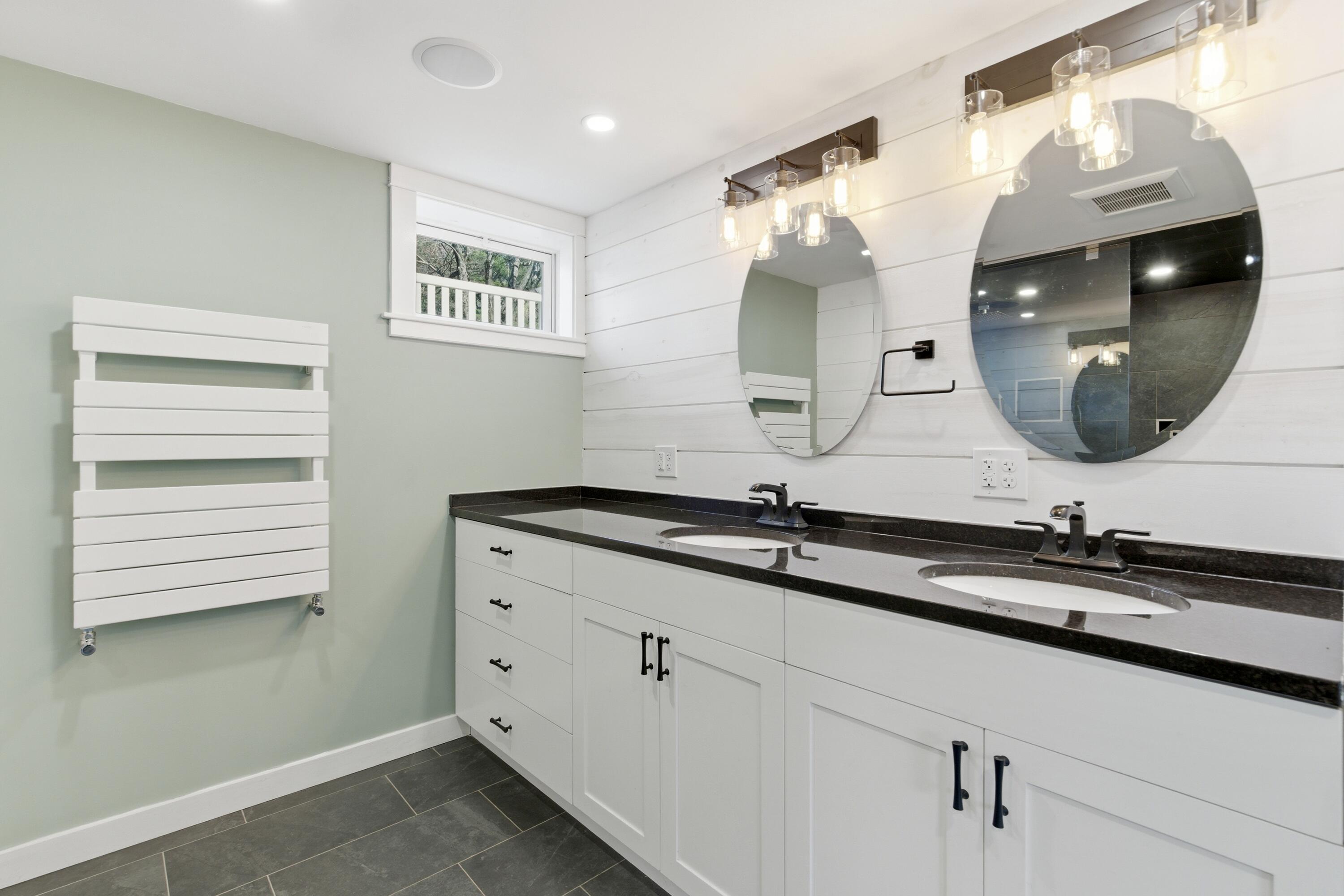 7 Sunset View Street, Gray, ME, 04039