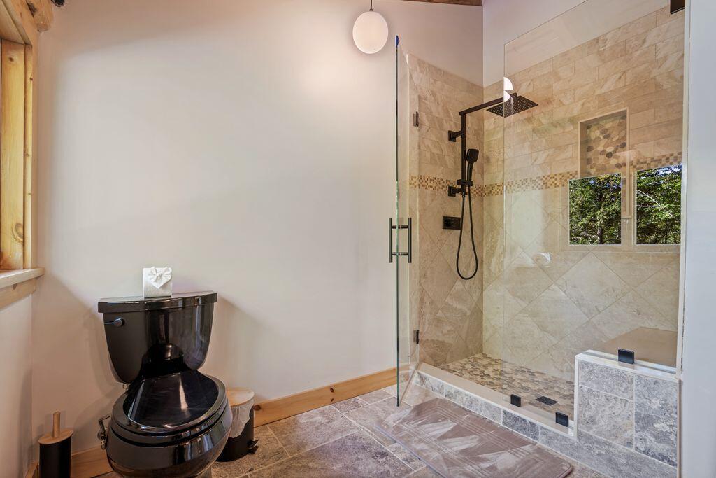 366 Glades View Avenue, Newry, ME, 04261