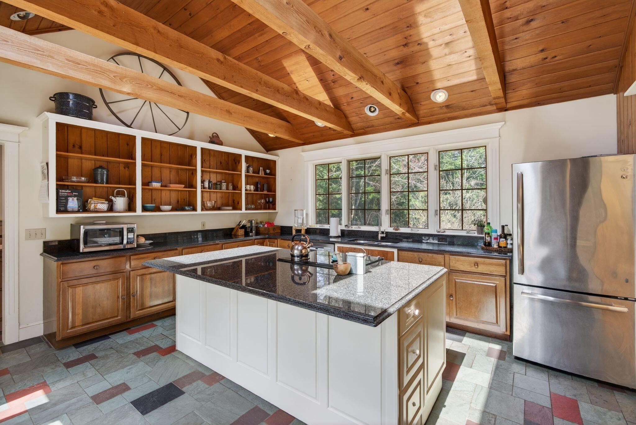 17 Richard Road, Gorham, ME, 04038