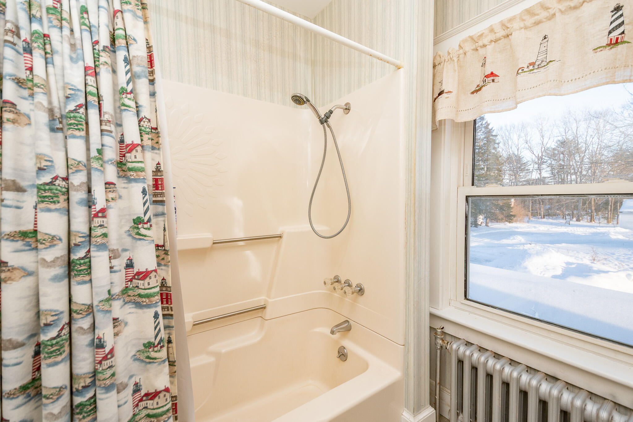 11 Alton Street, Milo, ME, 04463